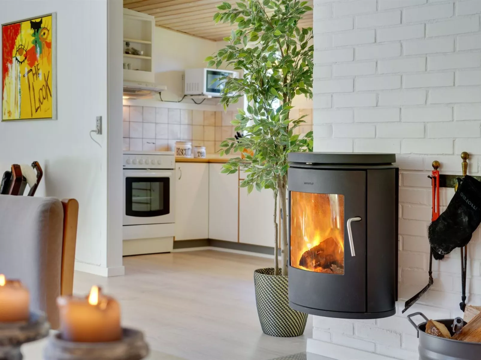 "Orvokki" - 125m from the sea-Inside