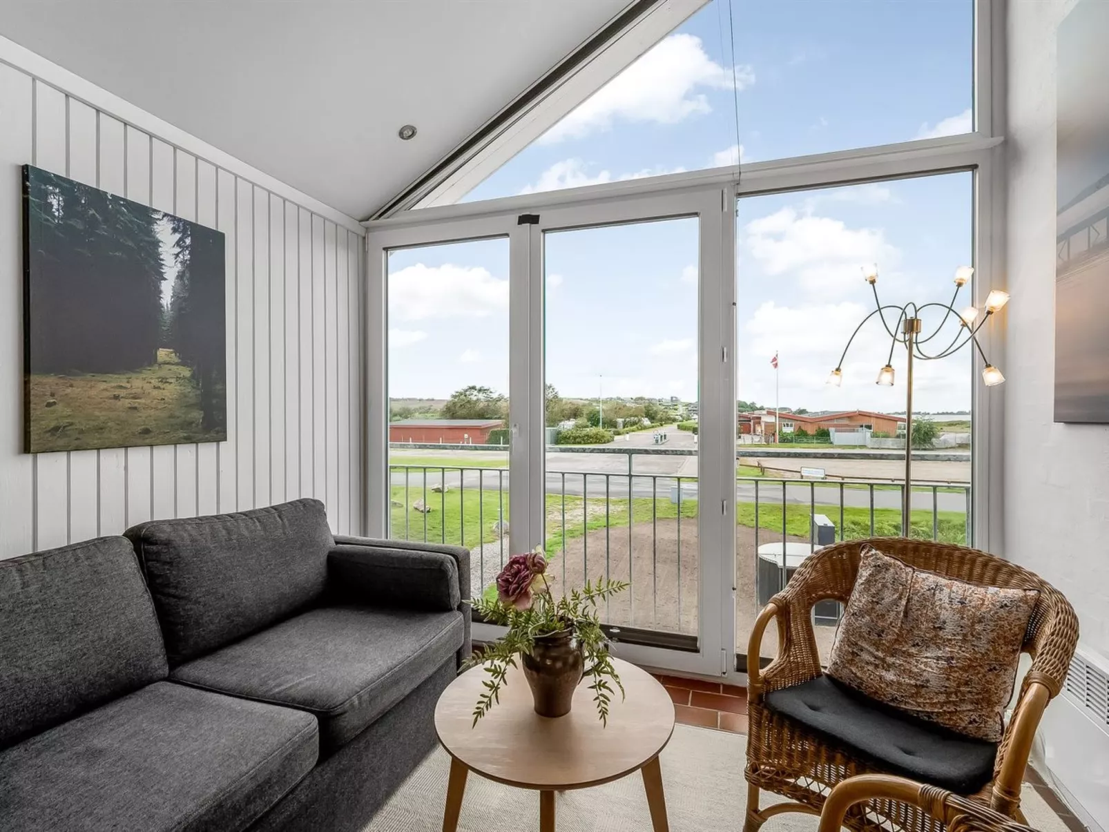 "Alvy" - 100m to the fjord-Inside