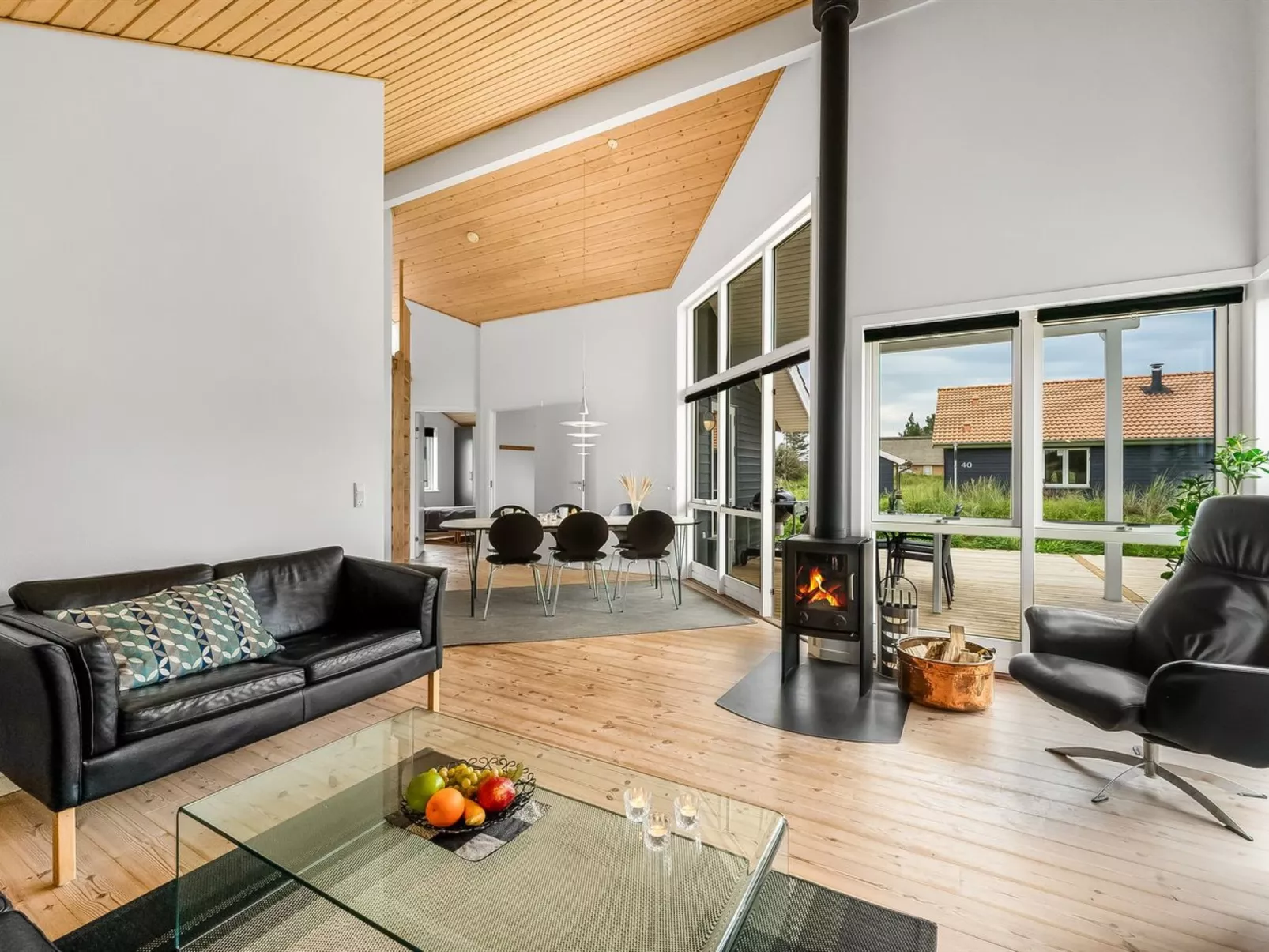 "Sylwia" -  from the sea-Dedans