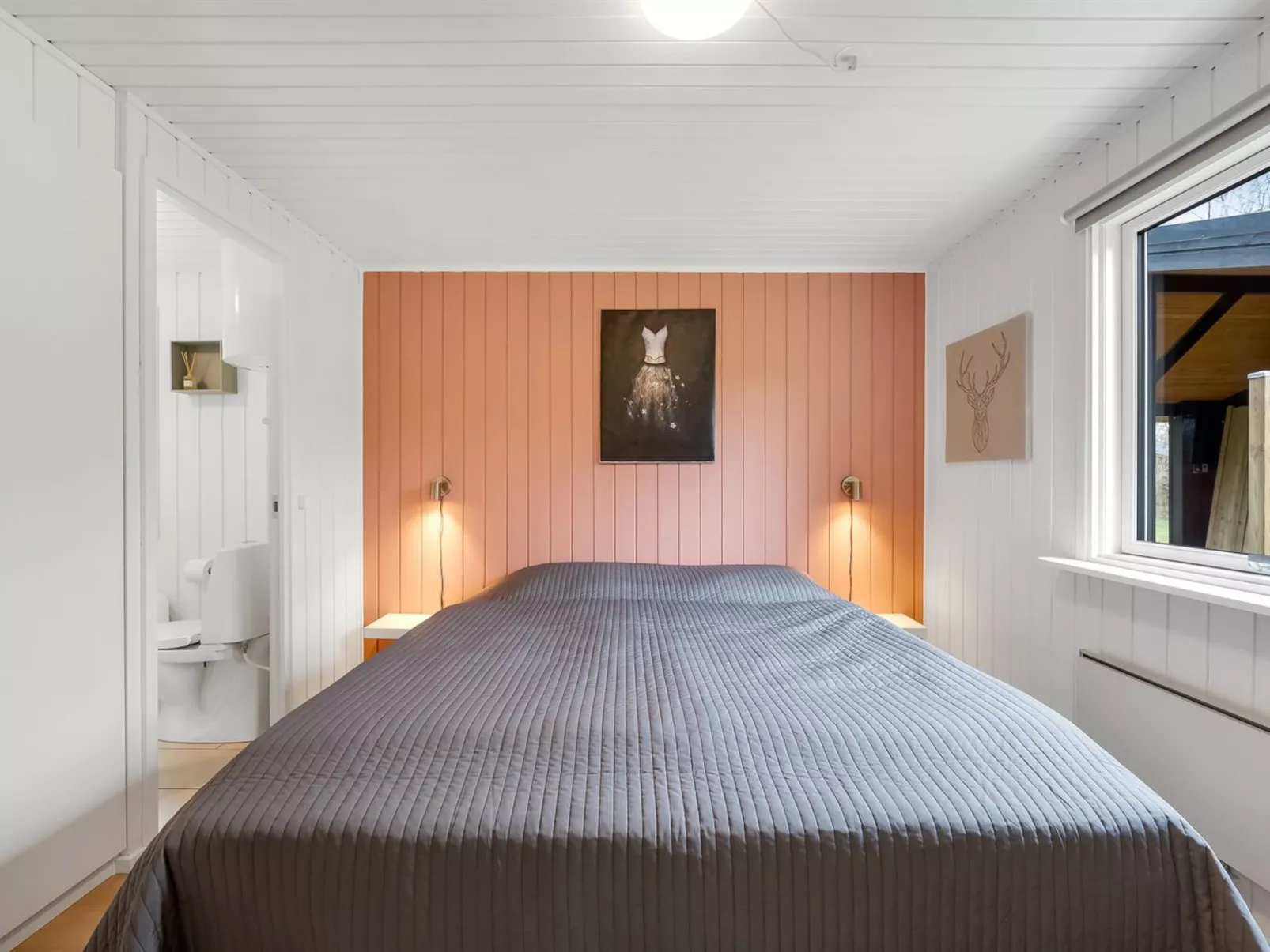 "Gudrid" - 250m to the fjord-Inside