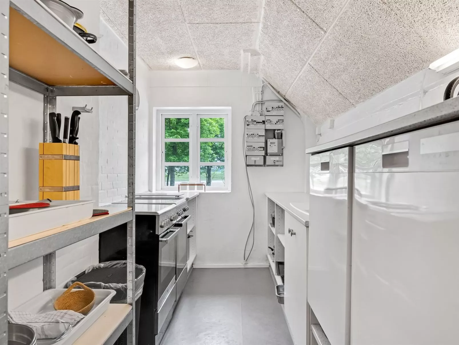 "Tatiane" - 10km from the sea-Inside