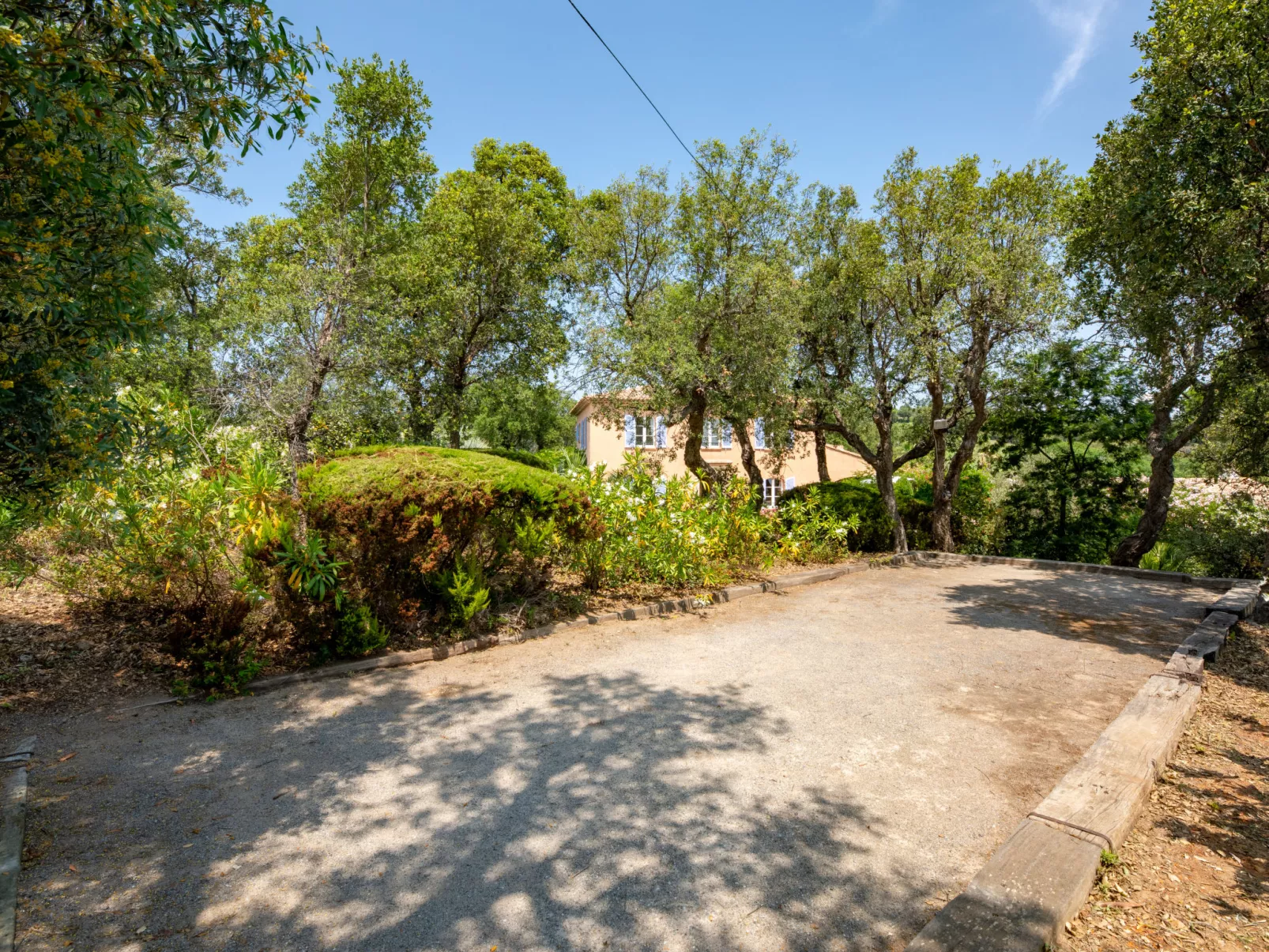 La Bastide Rose-Outside