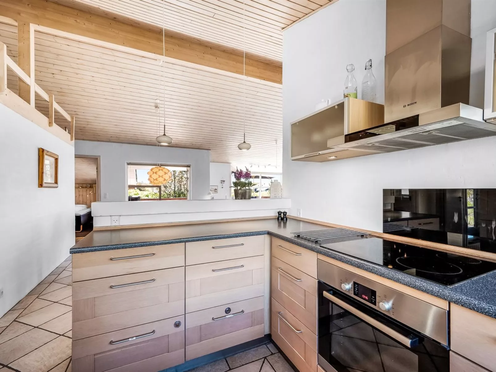 "Aurore" - 700m from the sea-Drinnen