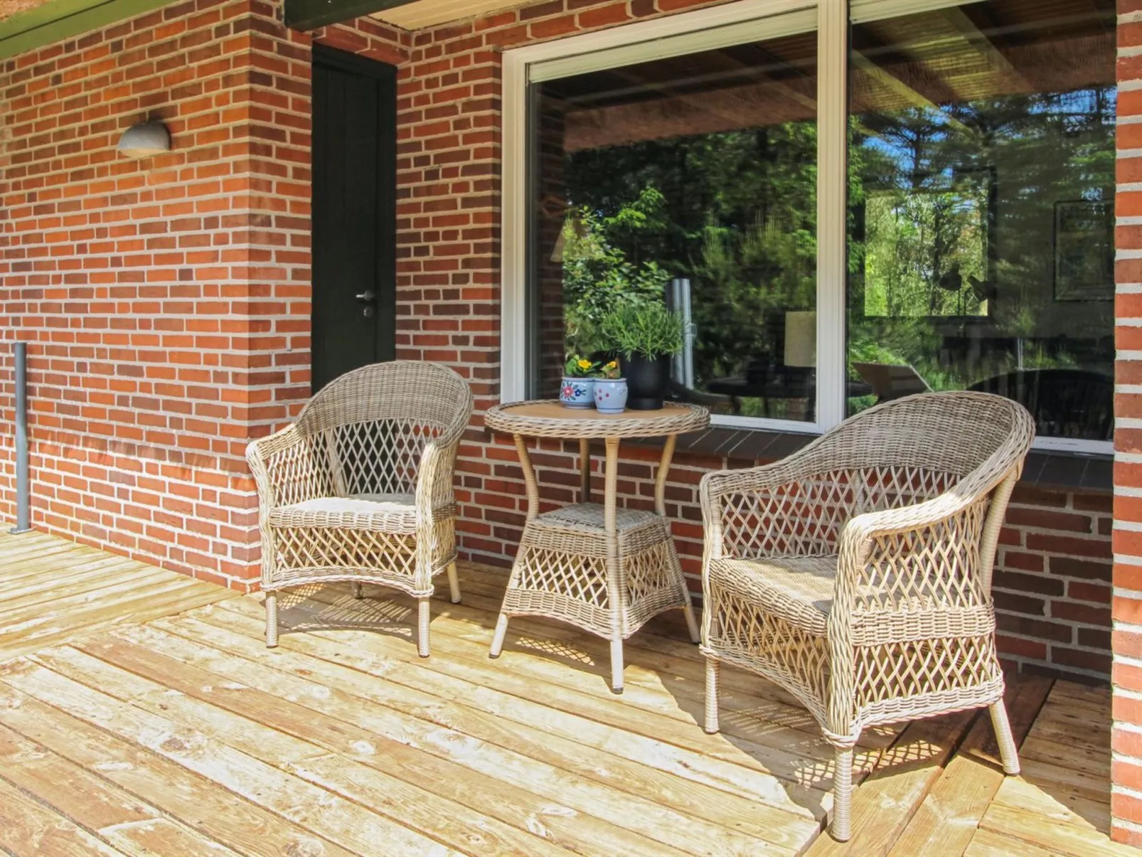 "Kersta" - 3.3km from the sea-Outside