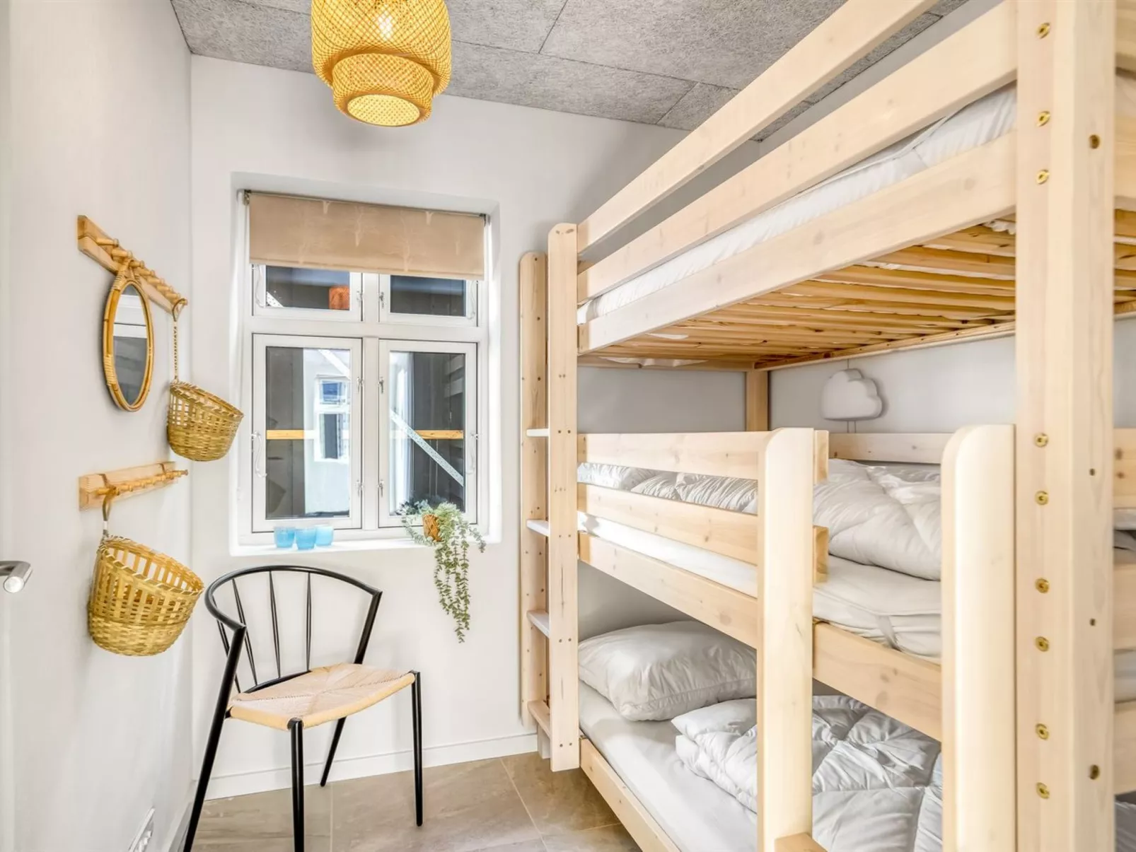 "Josina" - 1.8km from the sea-Drinnen