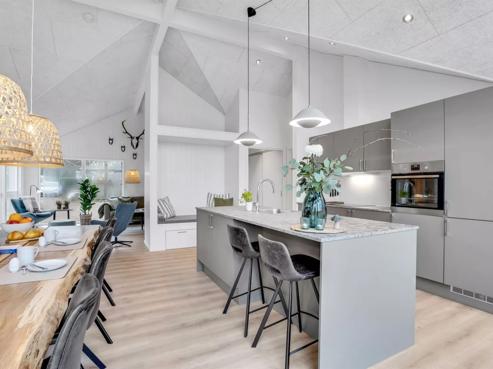 "Anila" - 80m from the sea-Inside