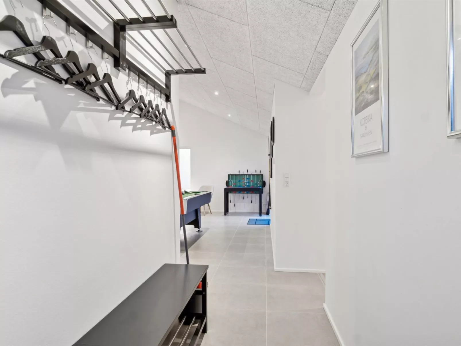 "Christian" - 600m from the sea-Inside