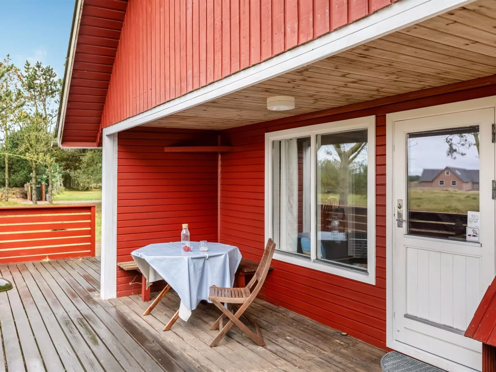 "Knud" - 2.5km from the sea-Outside