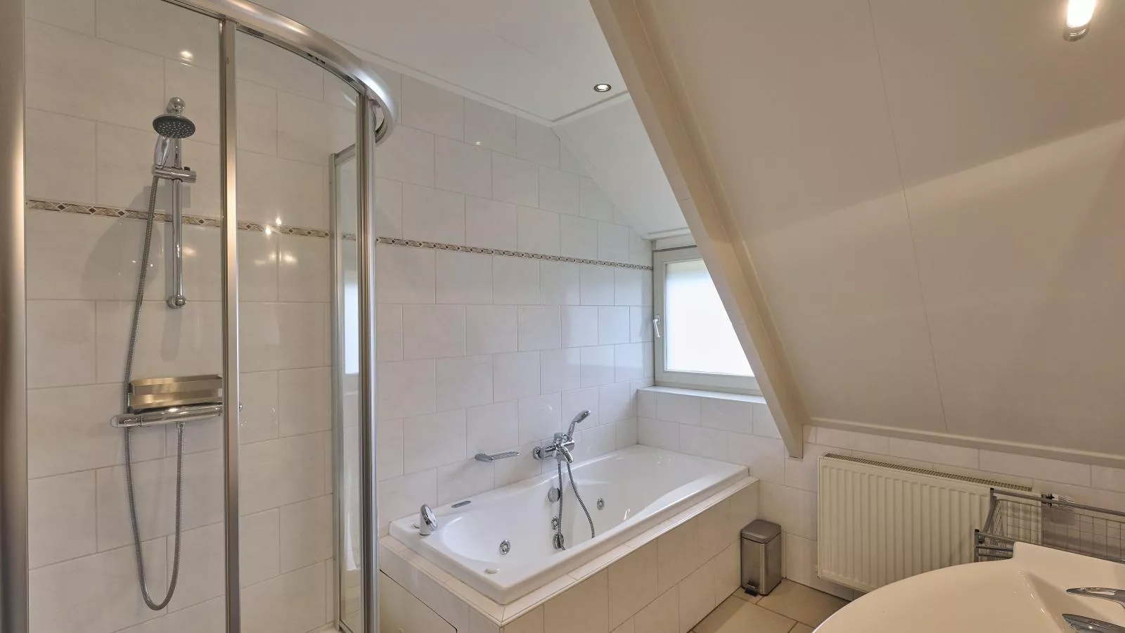 T Achterhoes-Bathroom