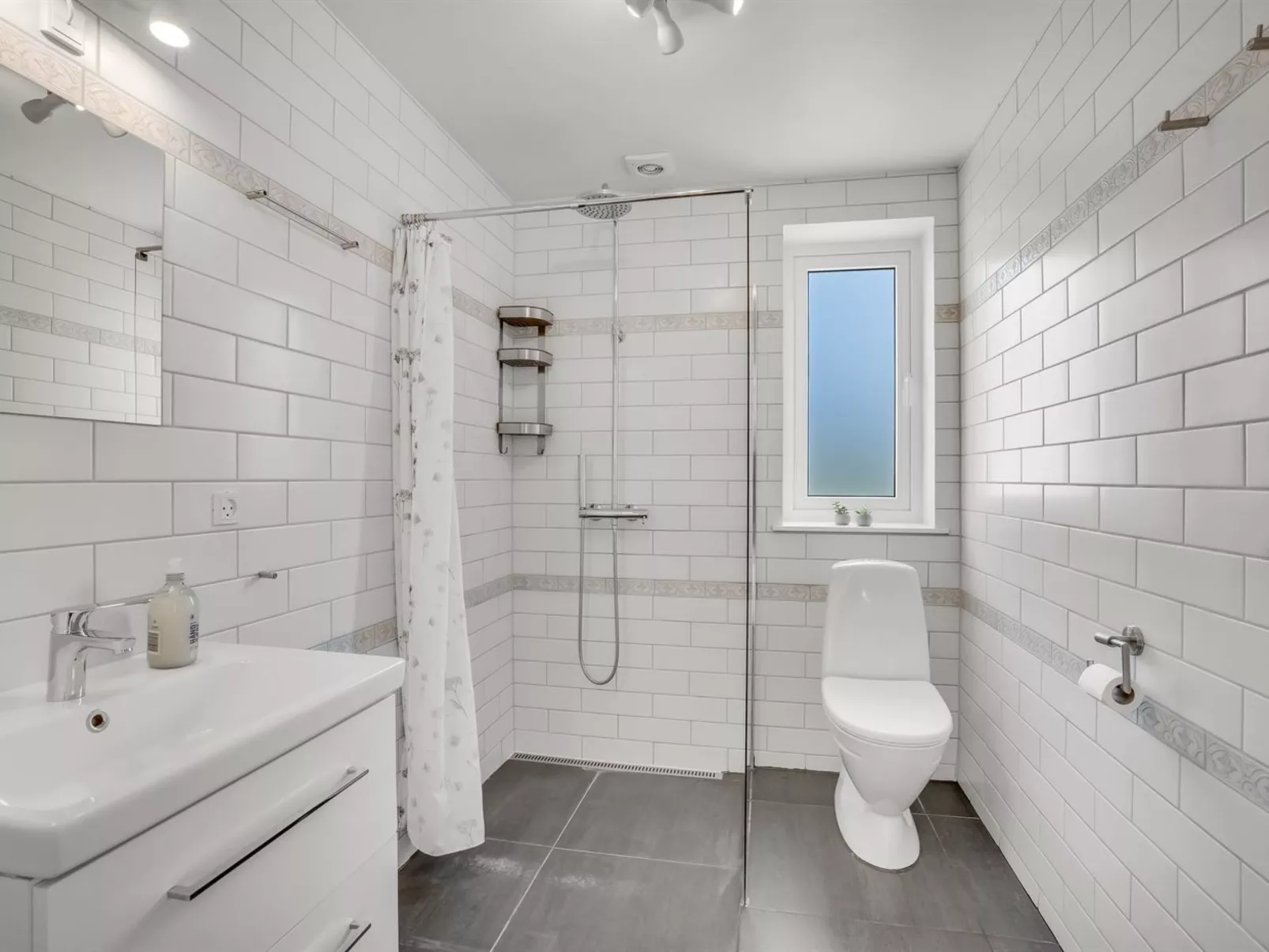 "Amdi" - 1.3km from the sea-Inside