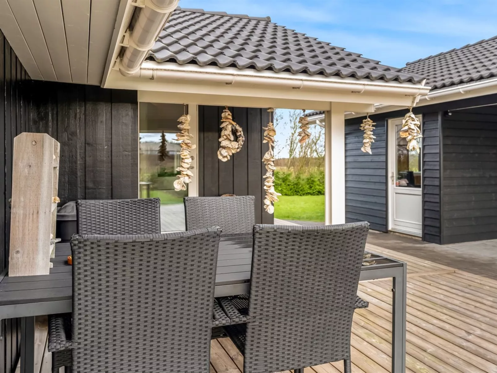 "Antero" - 500m to the fjord-Outside