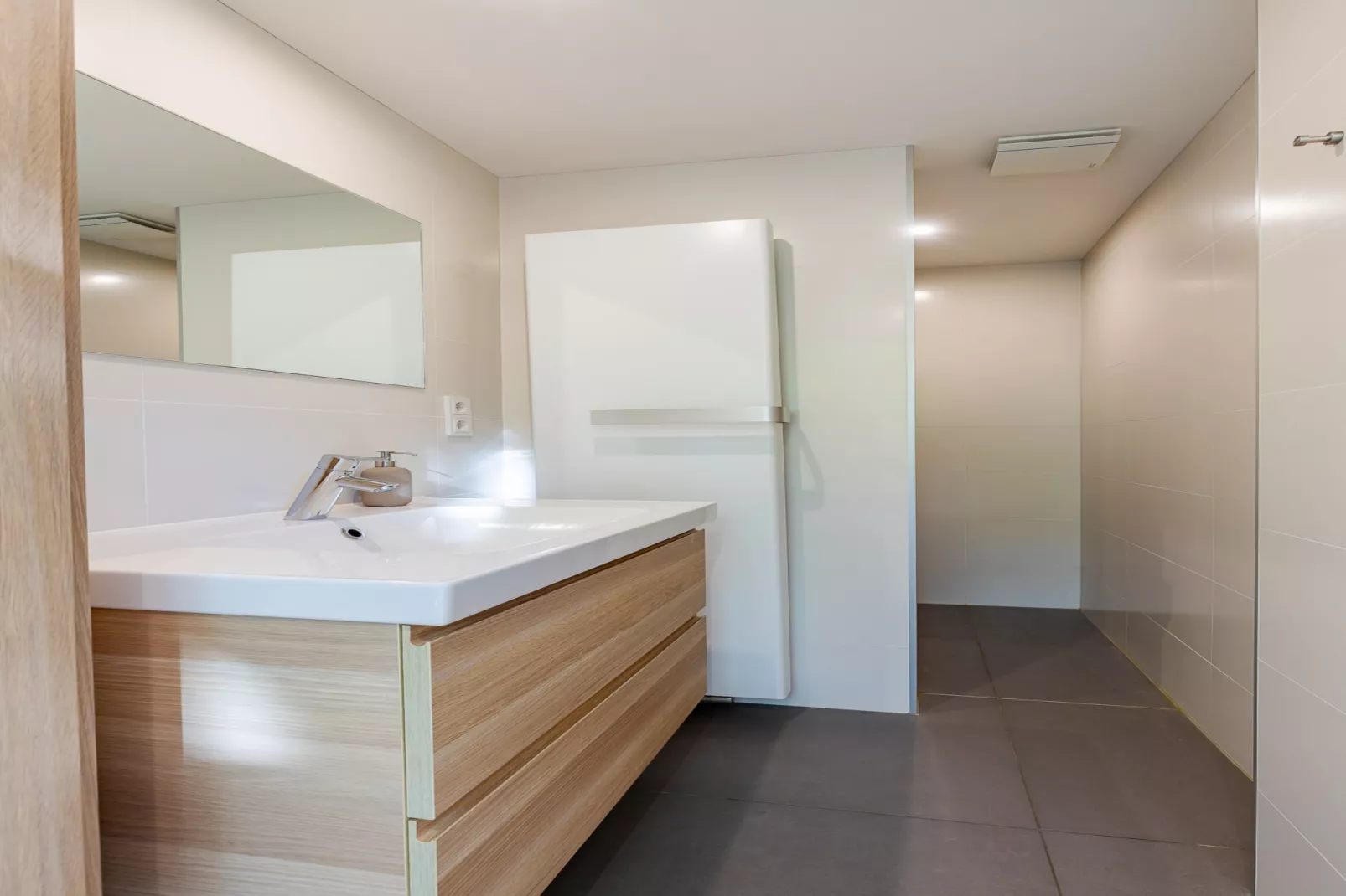 Lijsterhofstraat 13 - Knusse vakantiewoning nabij strand en centrum-Salle de bain