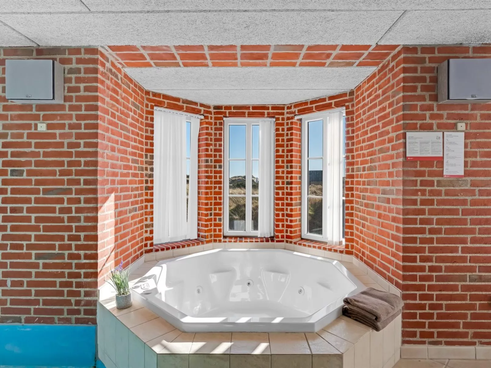 "Gytha" - 75m from the sea-Drinnen