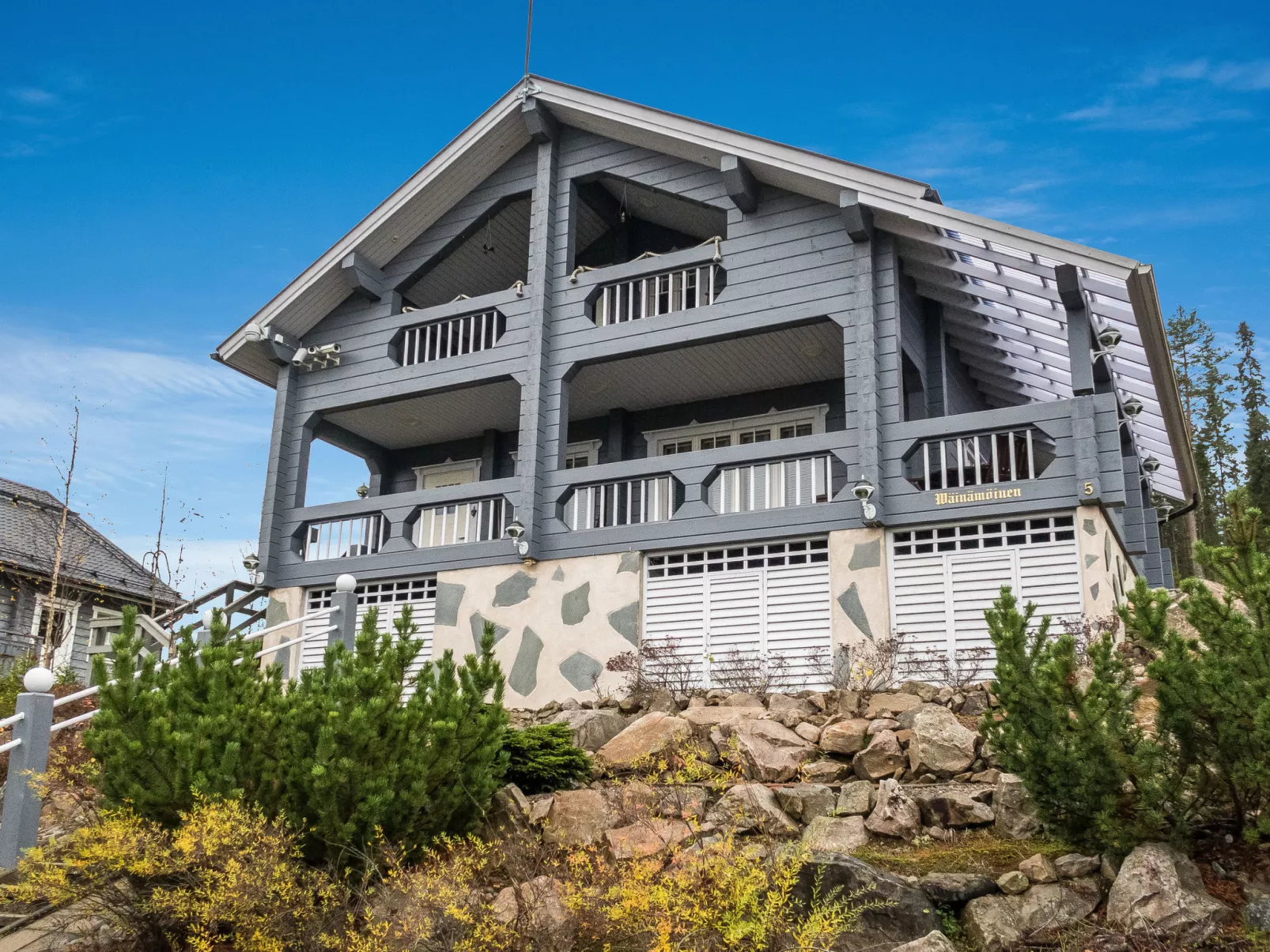 Wäinämöinen-Drinnen