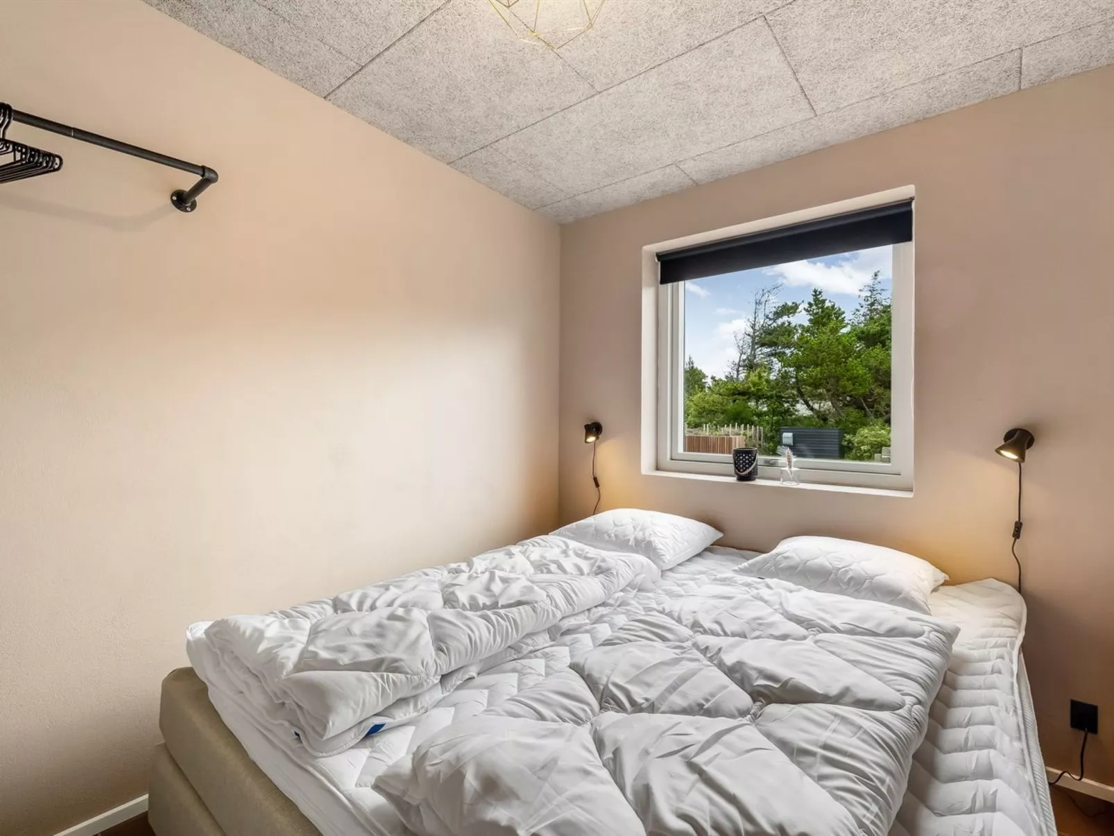 "Øthger" - 1.3km from the sea-Dedans