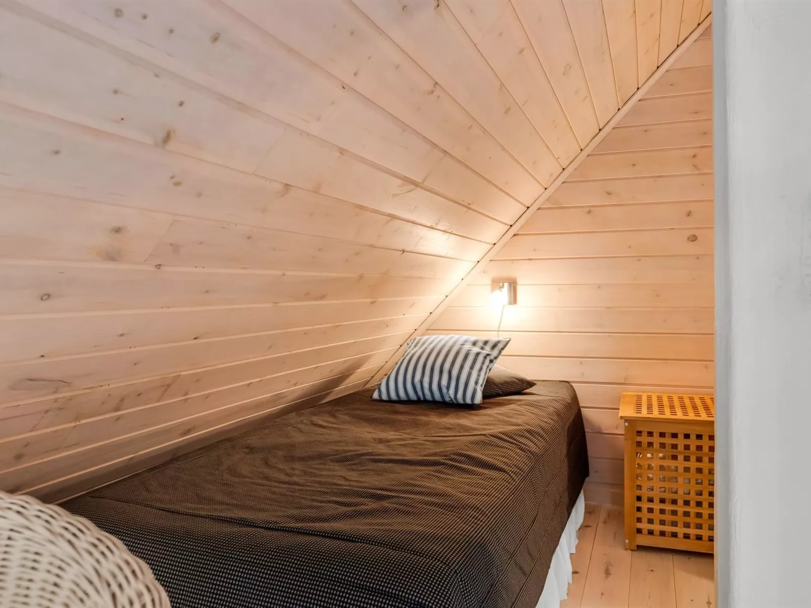 "Ronja" - 1.3km from the sea-Drinnen