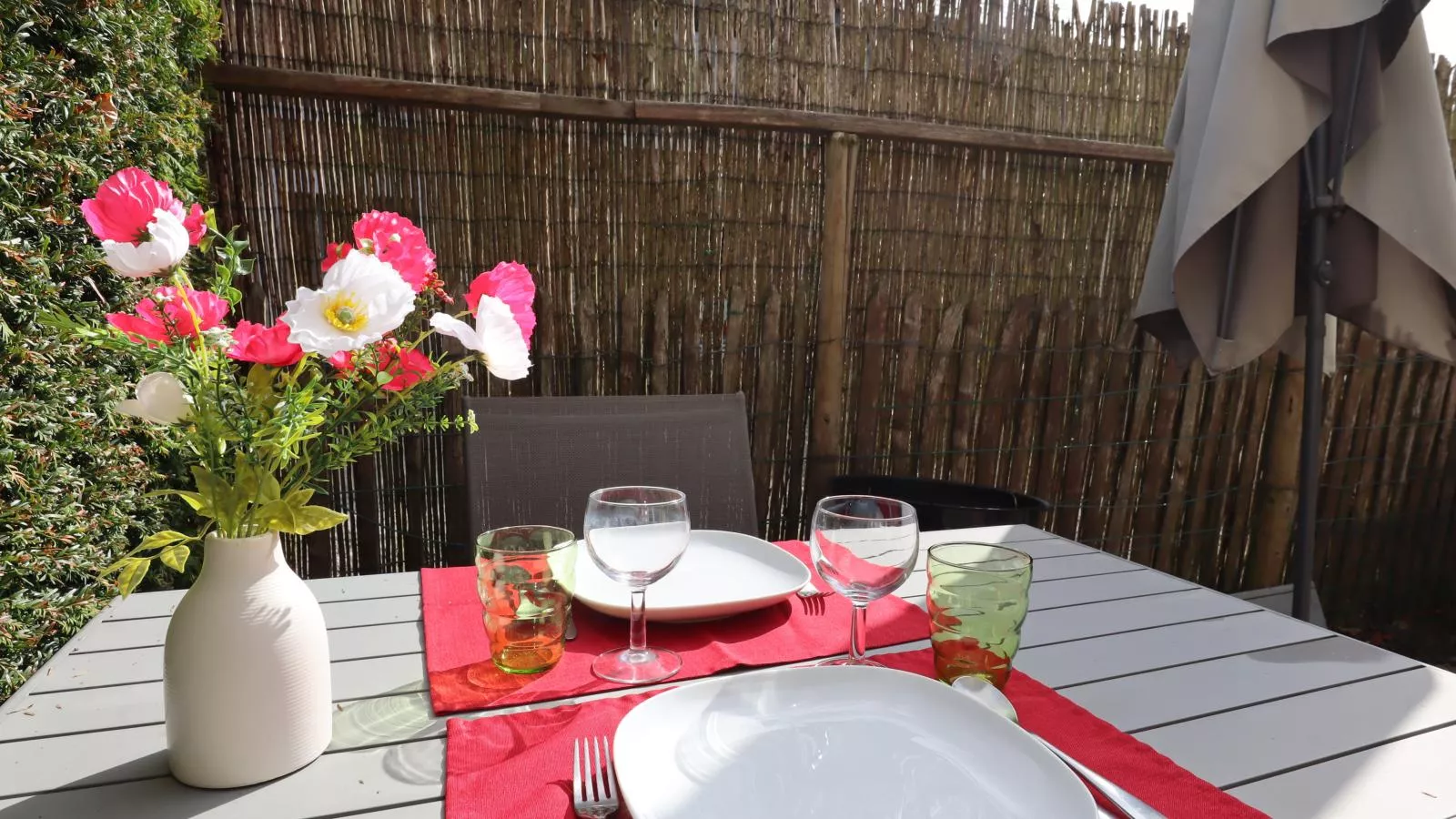 Le Fournil-Terrasse / balcon