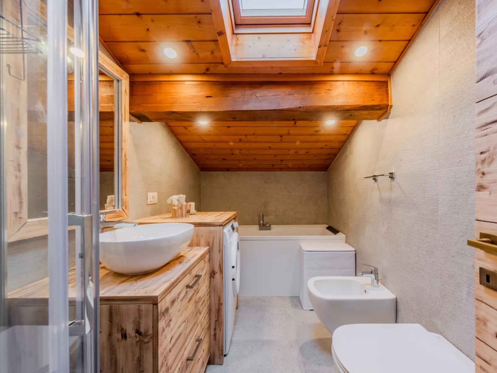 Mansarda in Legno San Rocco-Drinnen