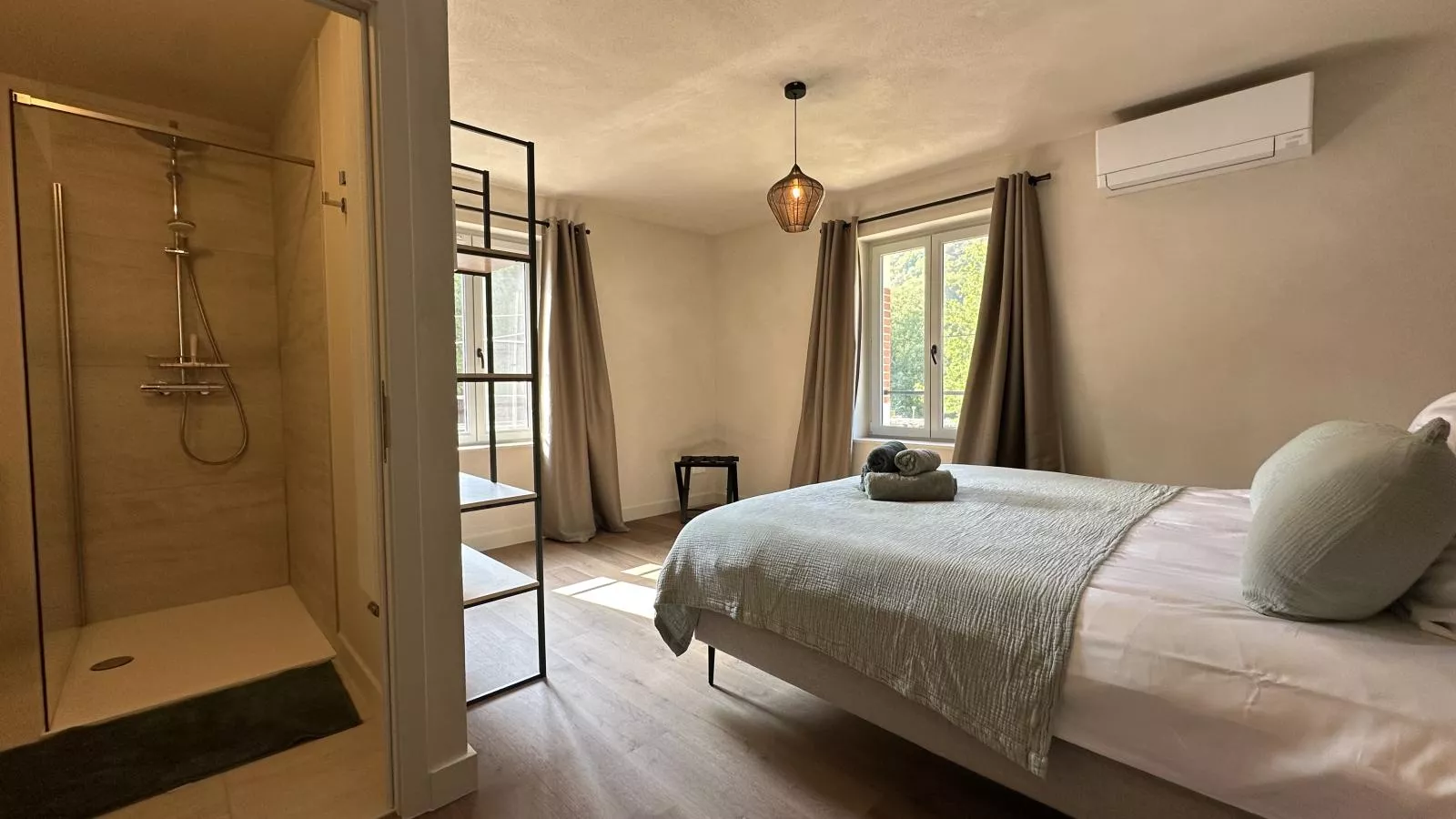 Le Moulin de Lachalade-Schlafzimmer