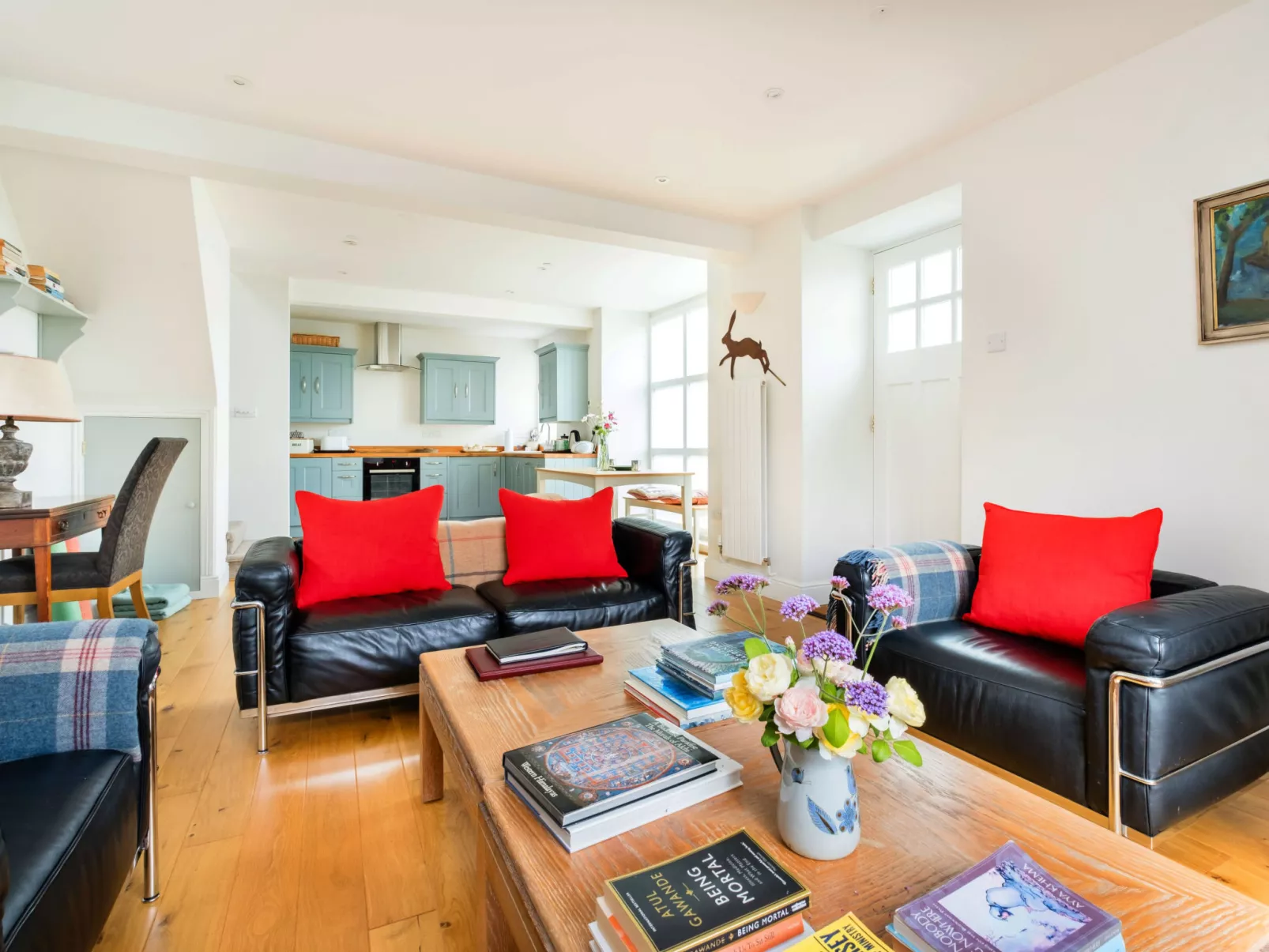 Coach House Wellbeing Retreat-Dedans