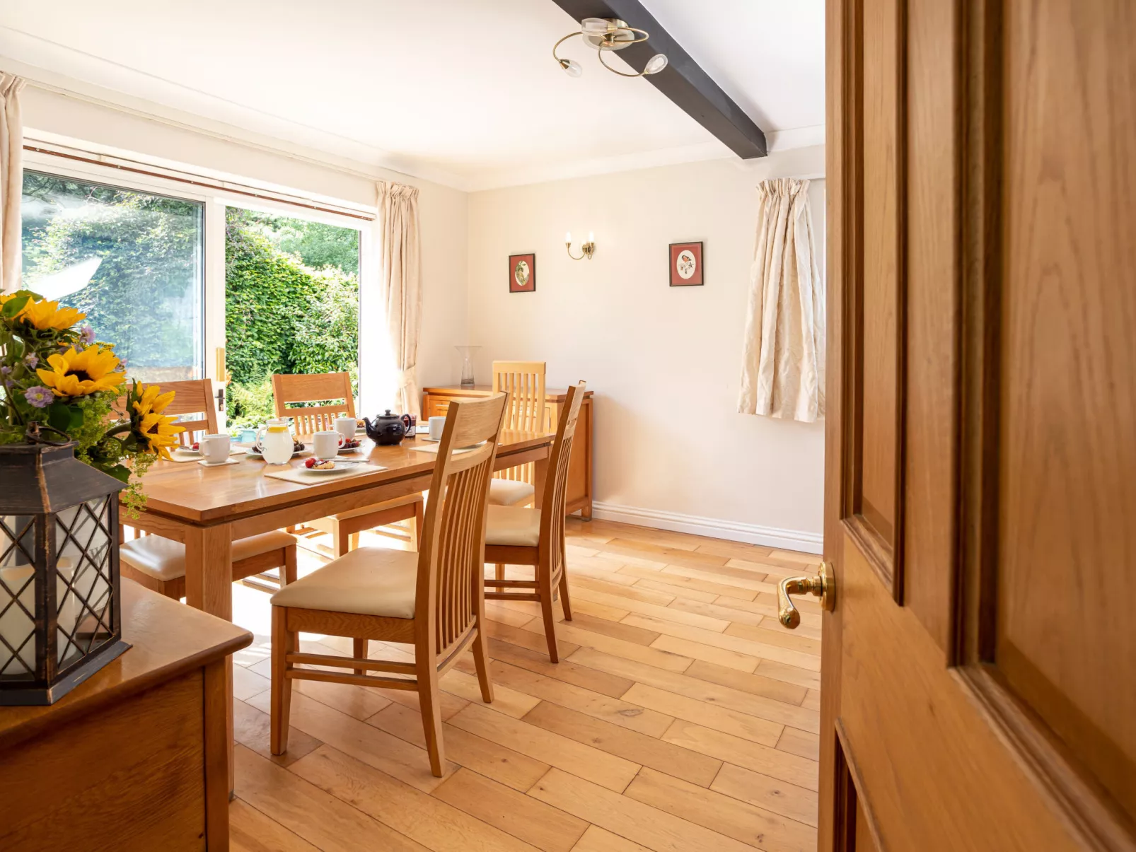 The Duck House-Inside