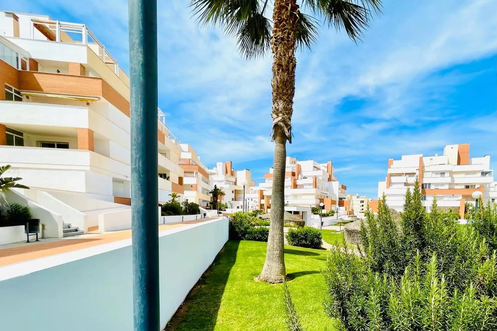 Agua Serena - Garten Sommer