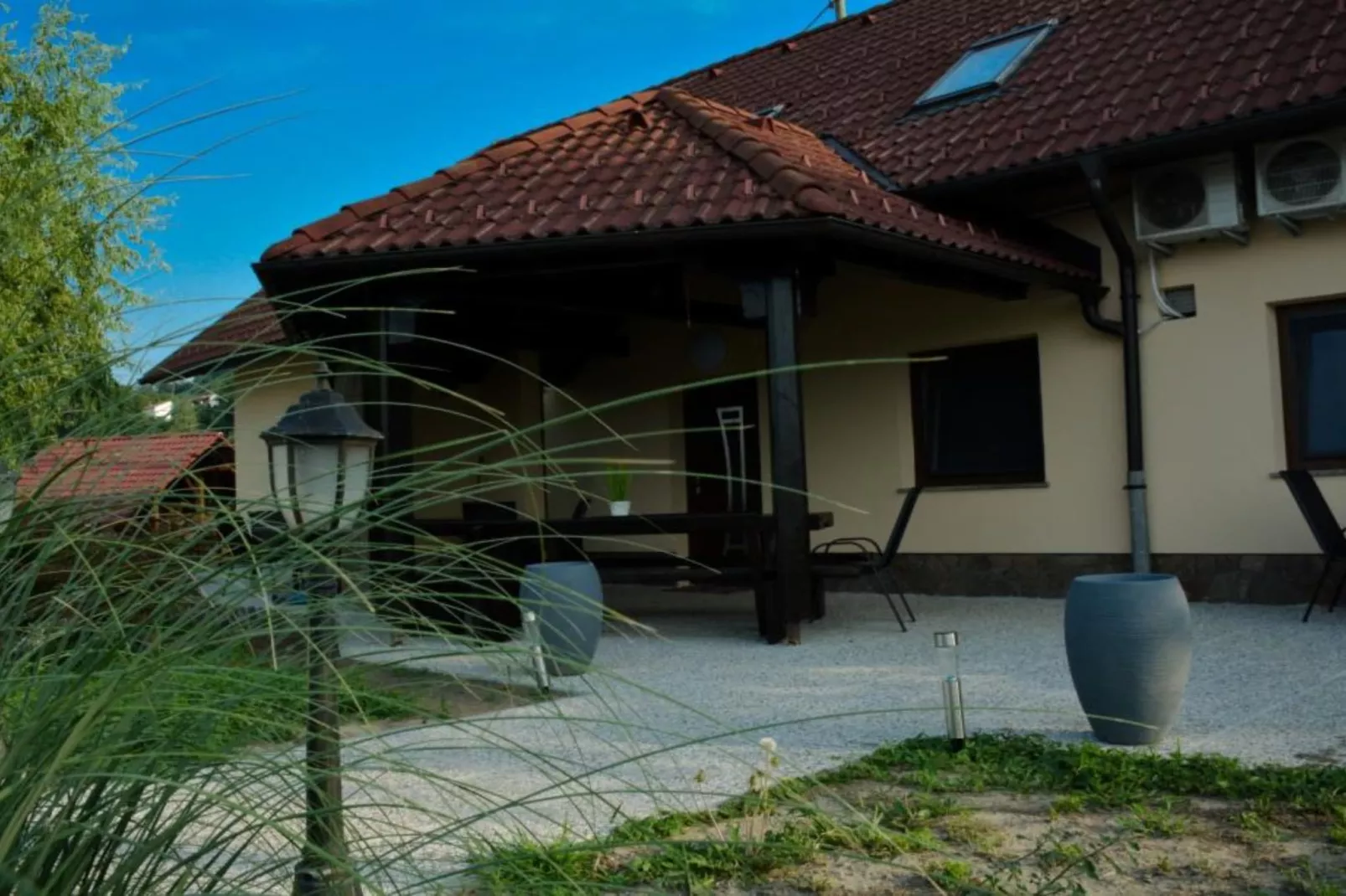 Zevnik Quiet Retreat with Stunning Views and Equestrian Activities - Standard One Bedroom Apartment-Outdoor