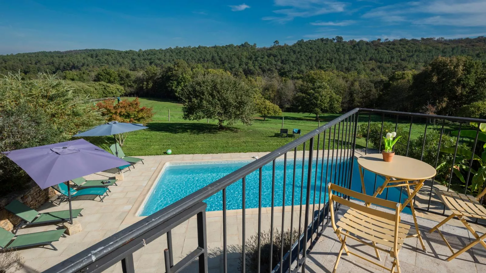 La Roque Haute-View in summer