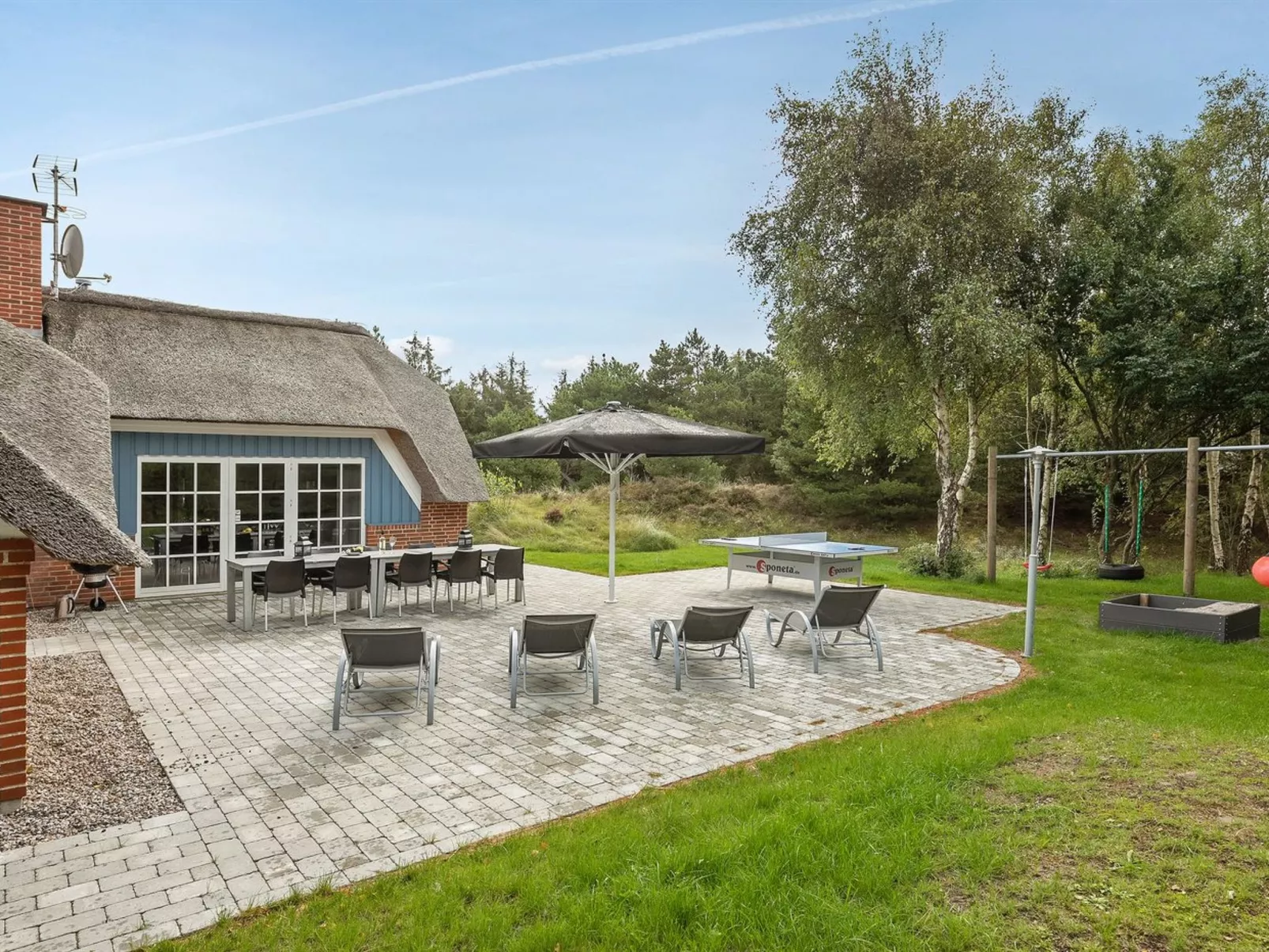 "Alvina" - 3.2km from the sea-Outside