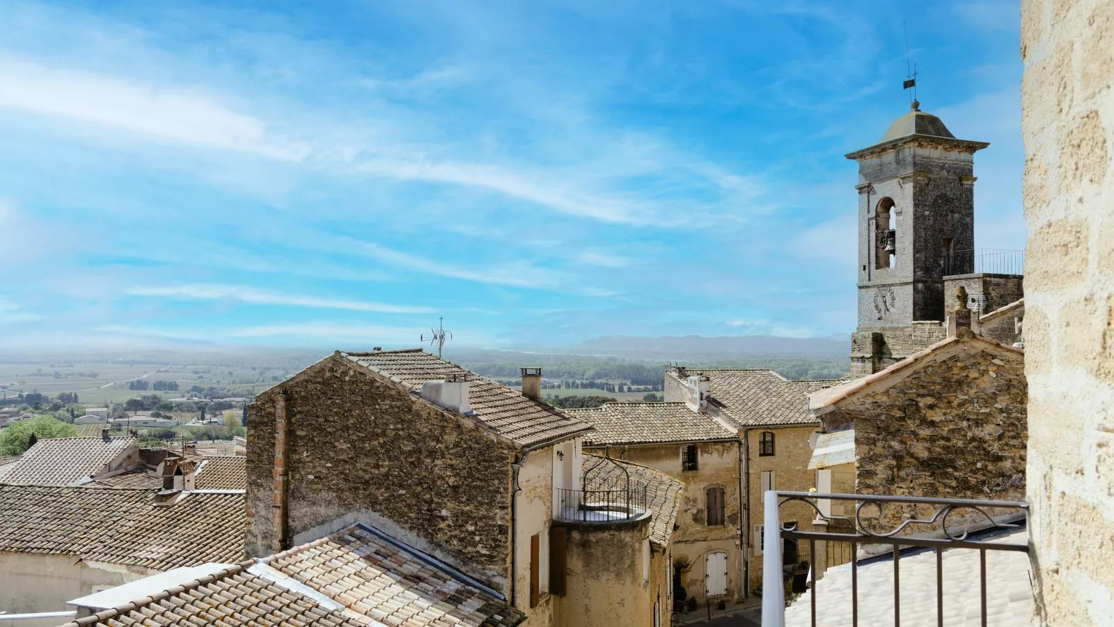 Chateau la Perle-Vue d'été