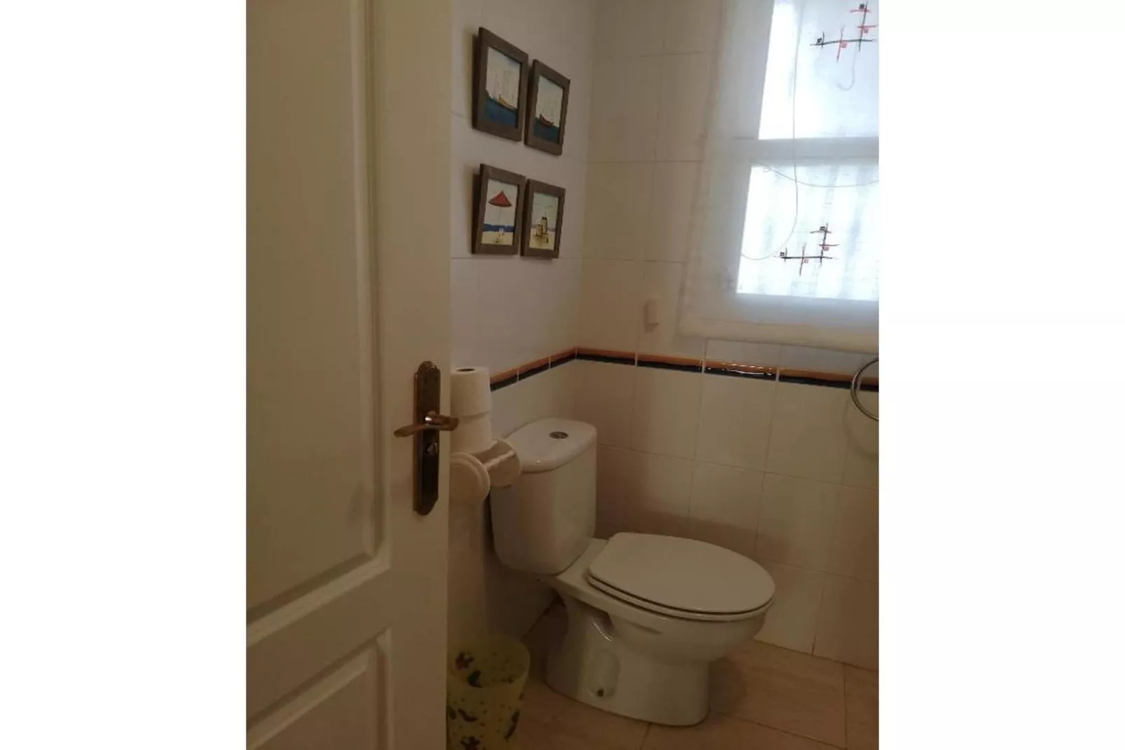 CT 345 AL - Faro's Cala Marques Townhouse-Bathroom