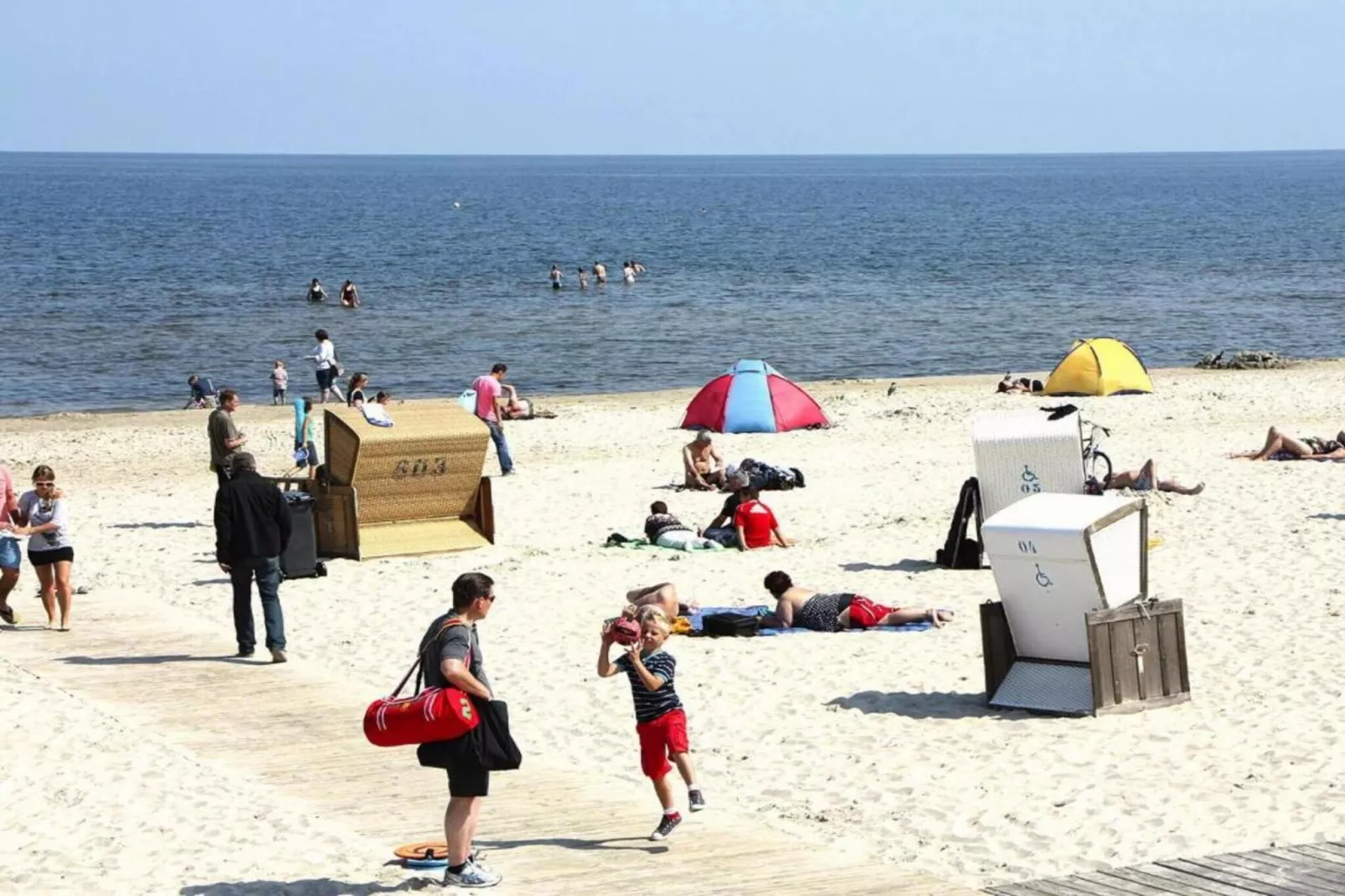 Hausboot in Peenemünde-Gebiete Sommer 20 km