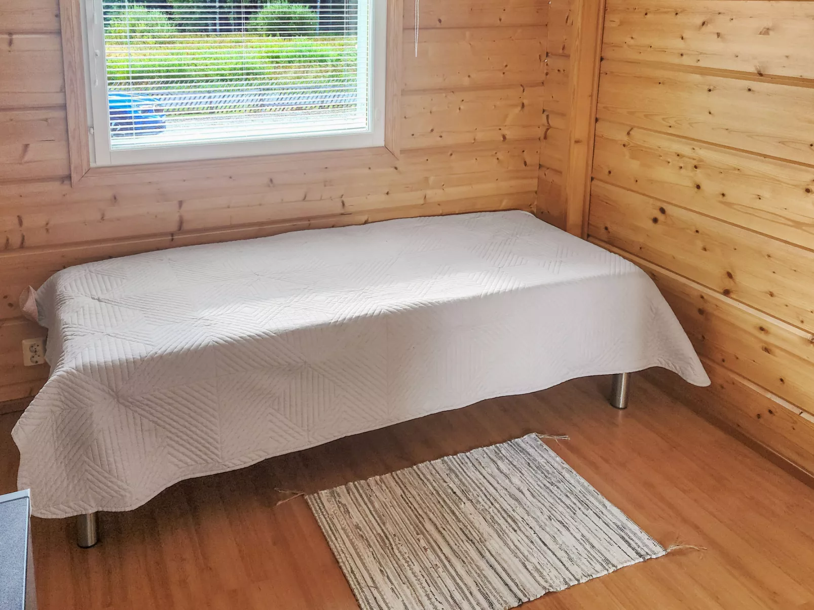 Villa soittoranta-Drinnen