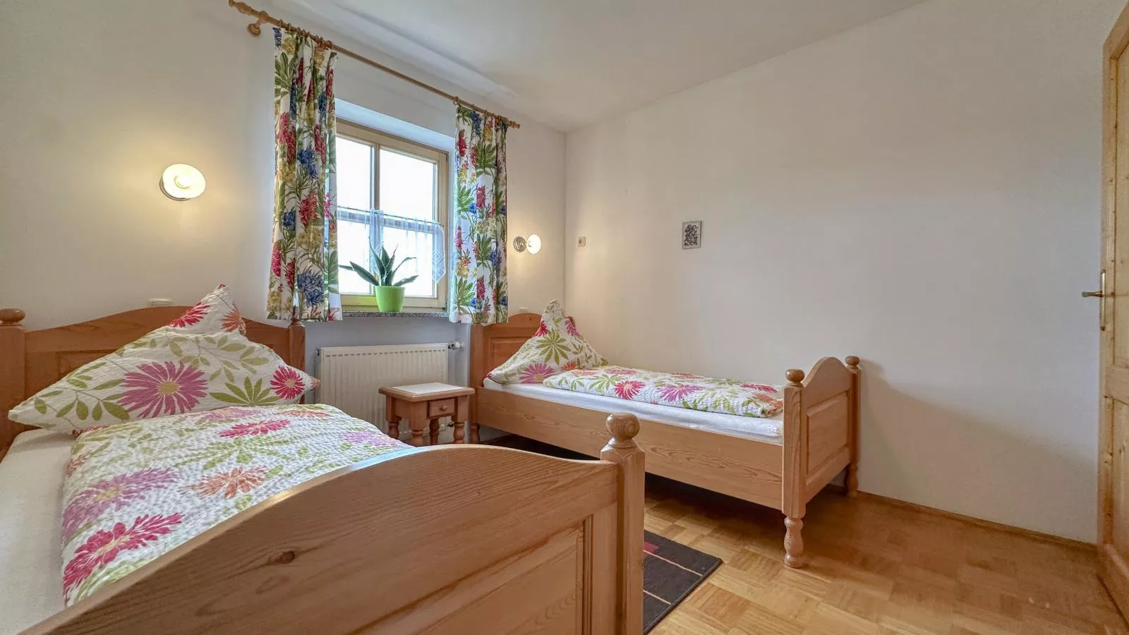 Blumenhof II-Chambre