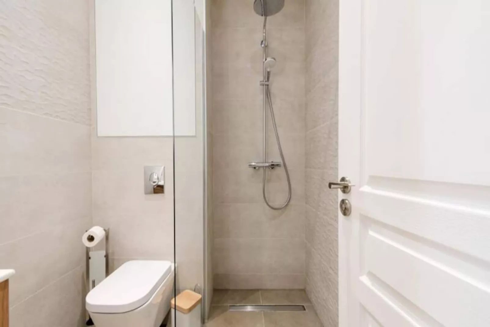 Résidence 3p Avec Balcons, 3min Du Palais Des Congr&egrave;s-Non tagué