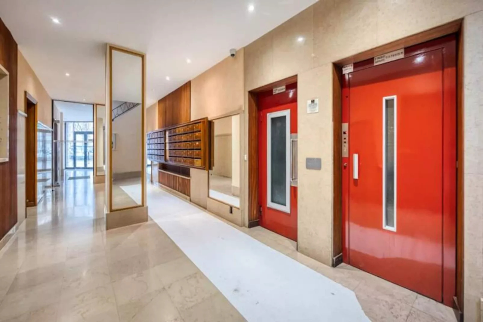 | The Precious 💎 Paul Mistral-Nicht zugeordnet