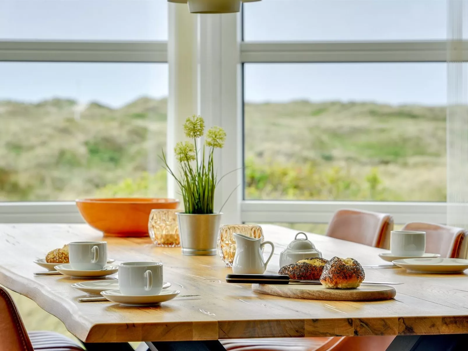 "Thrond" - 200m from the sea-Drinnen