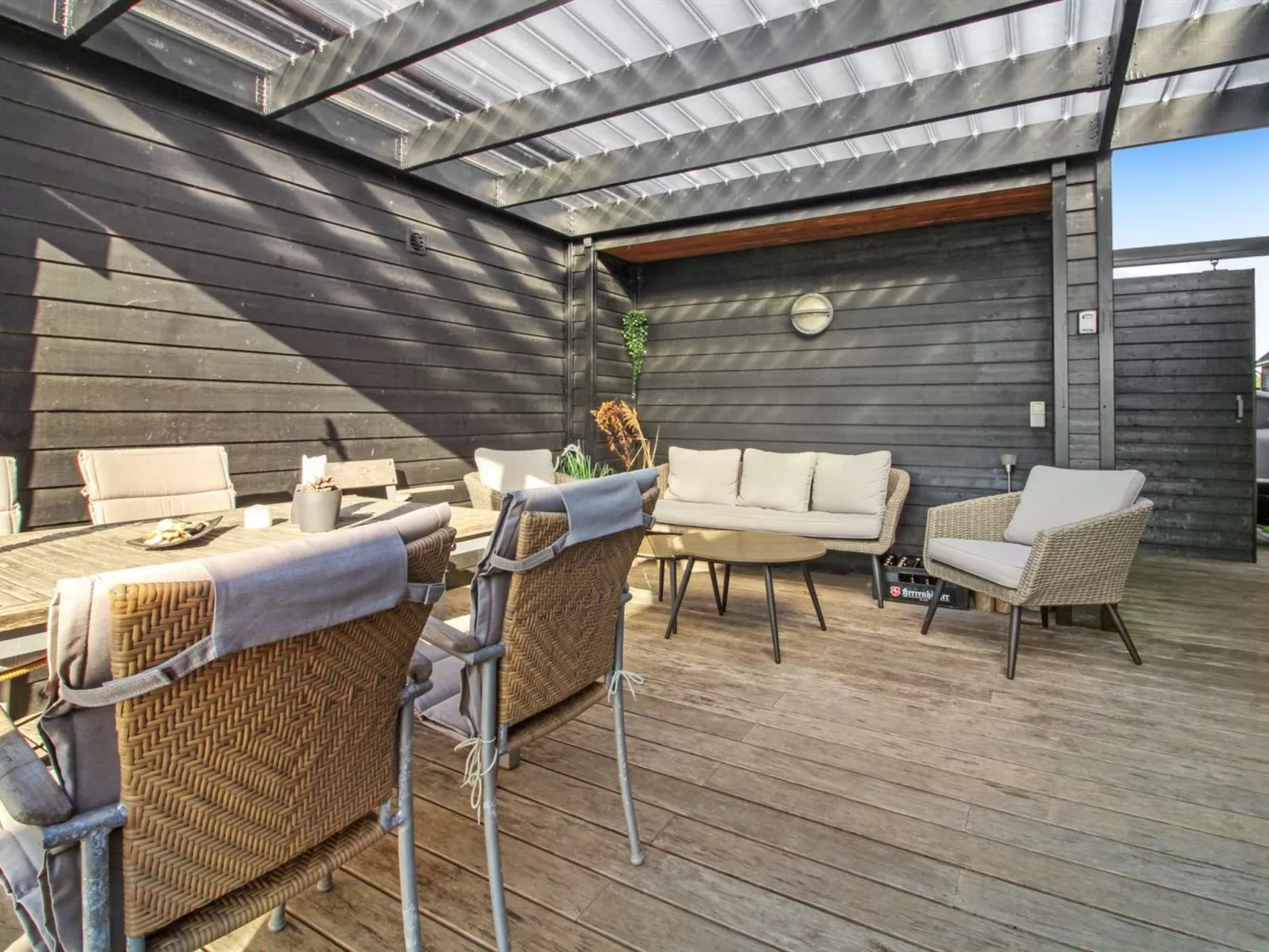 "Merisa" - 2.5km from the sea-Dedans