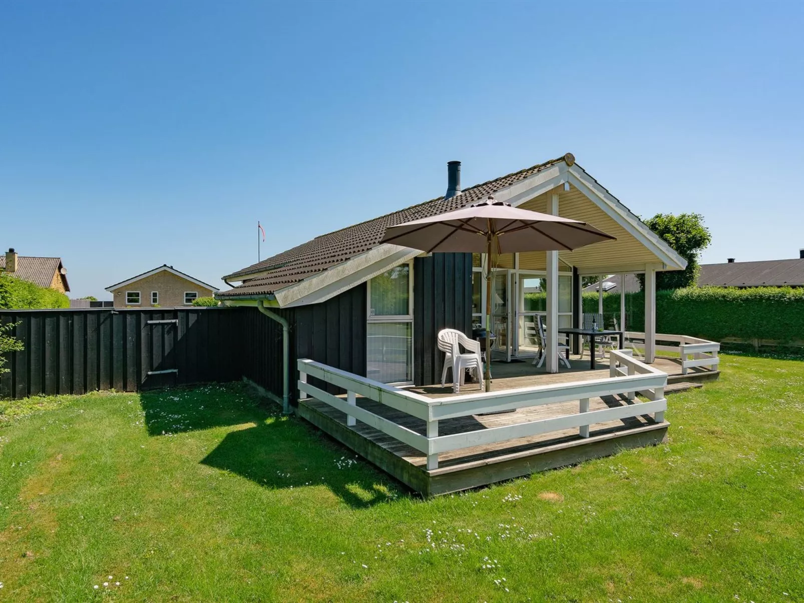 "Maybritt" - 100m from the sea-Outside