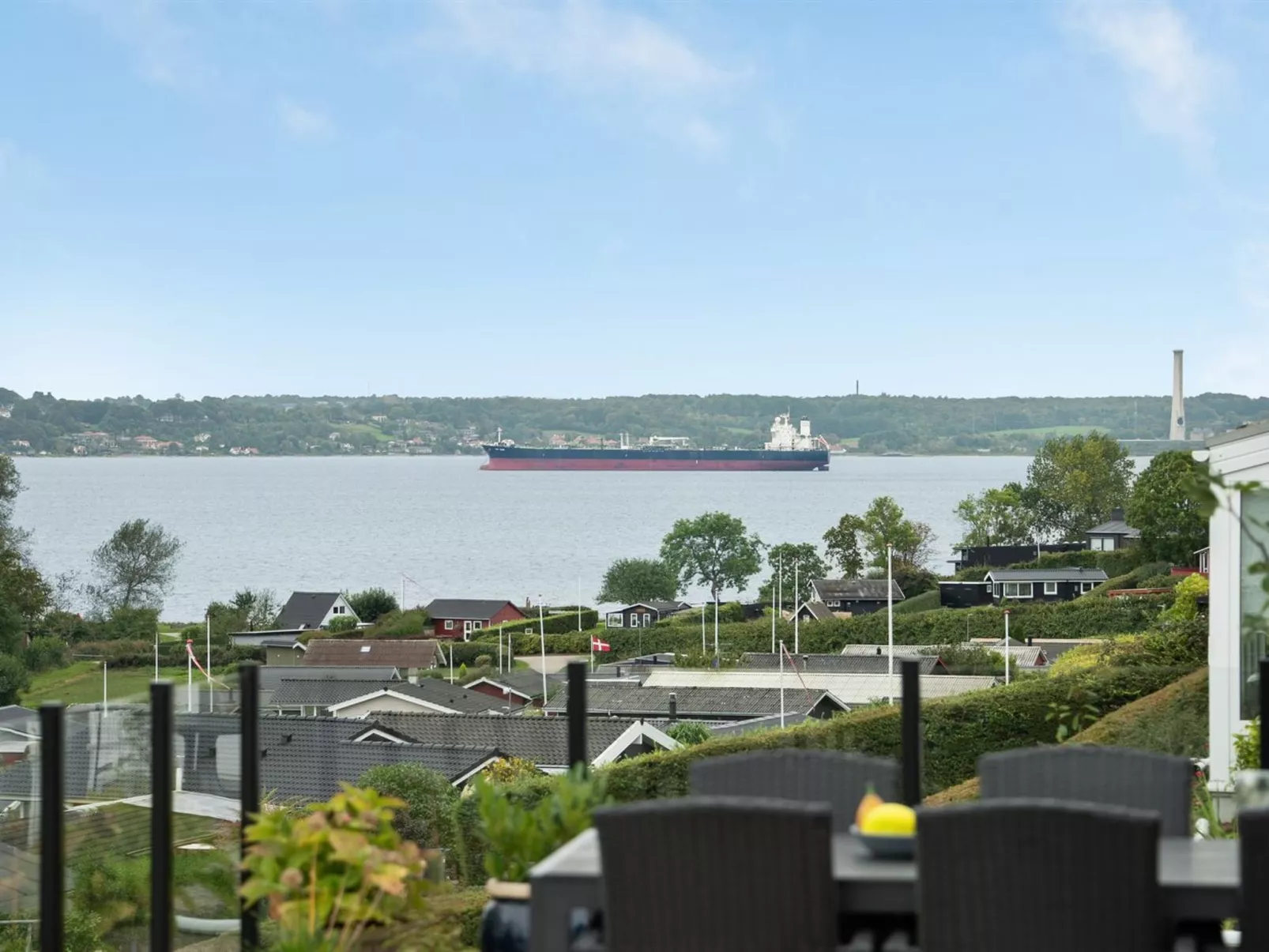 "Karli" - 330m to the fjord-Outside