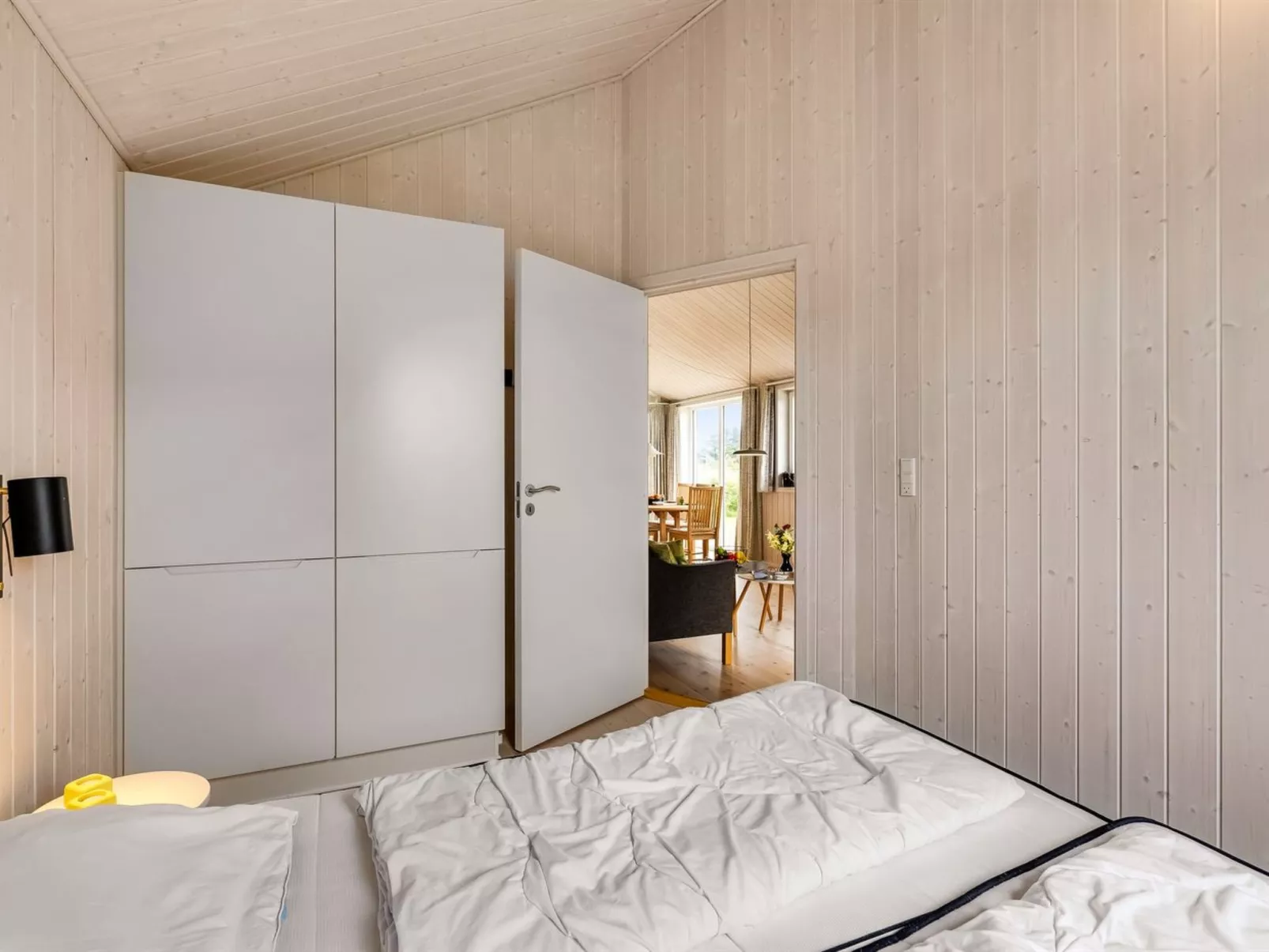 "Mara" -  from the sea-Dedans