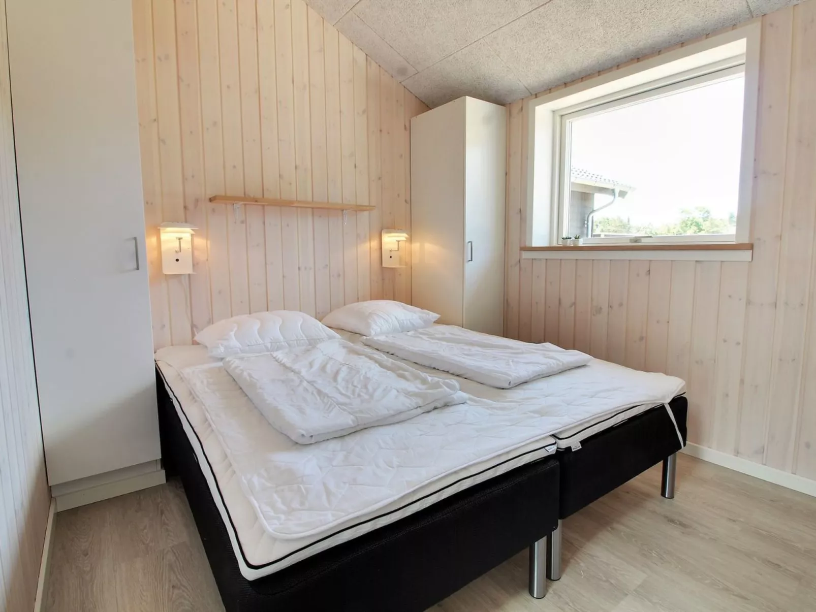 "Tahvo" - 3.3km from the sea-Inside