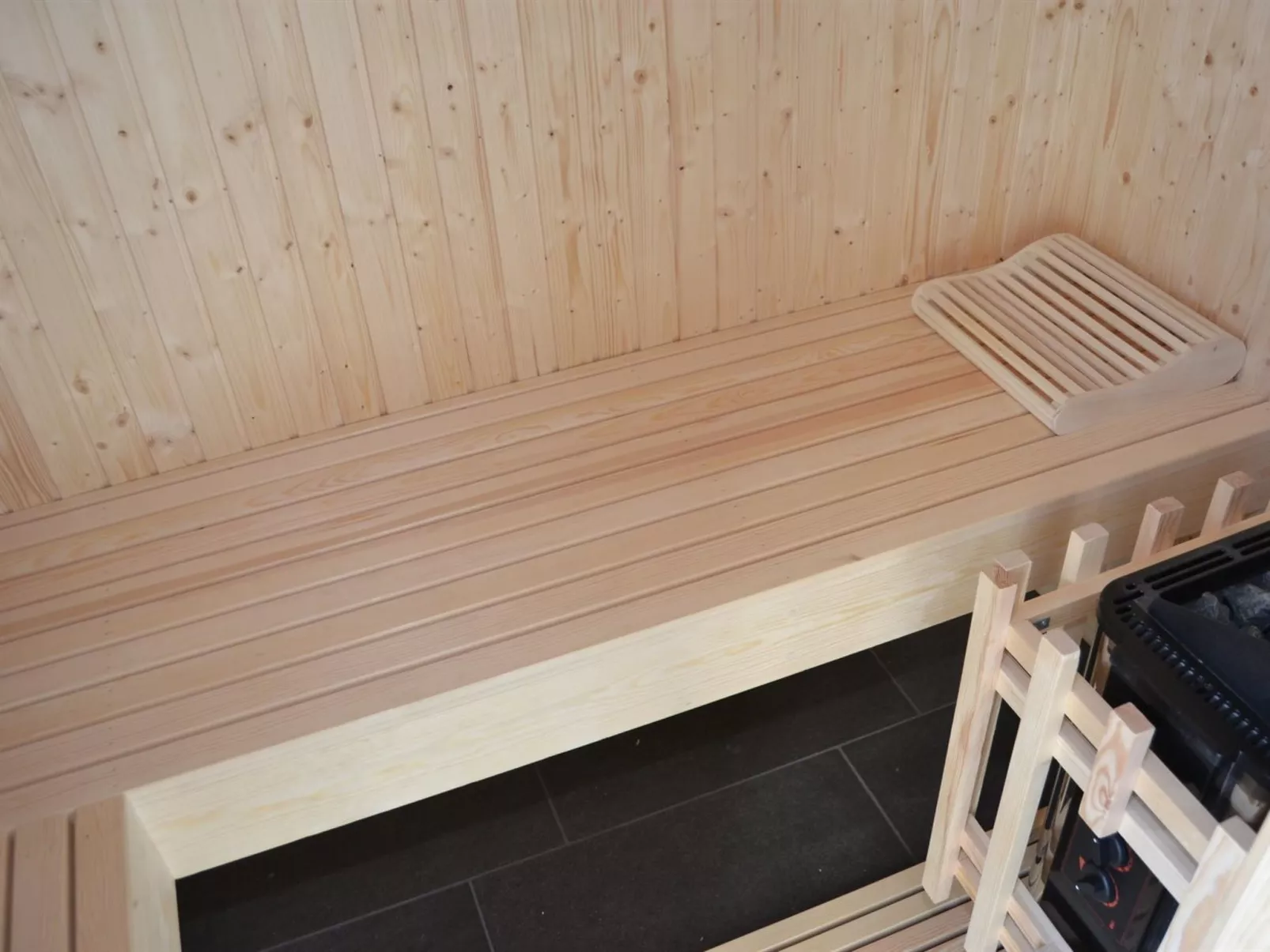 "Rudolf" - 95m from the sea-Dedans