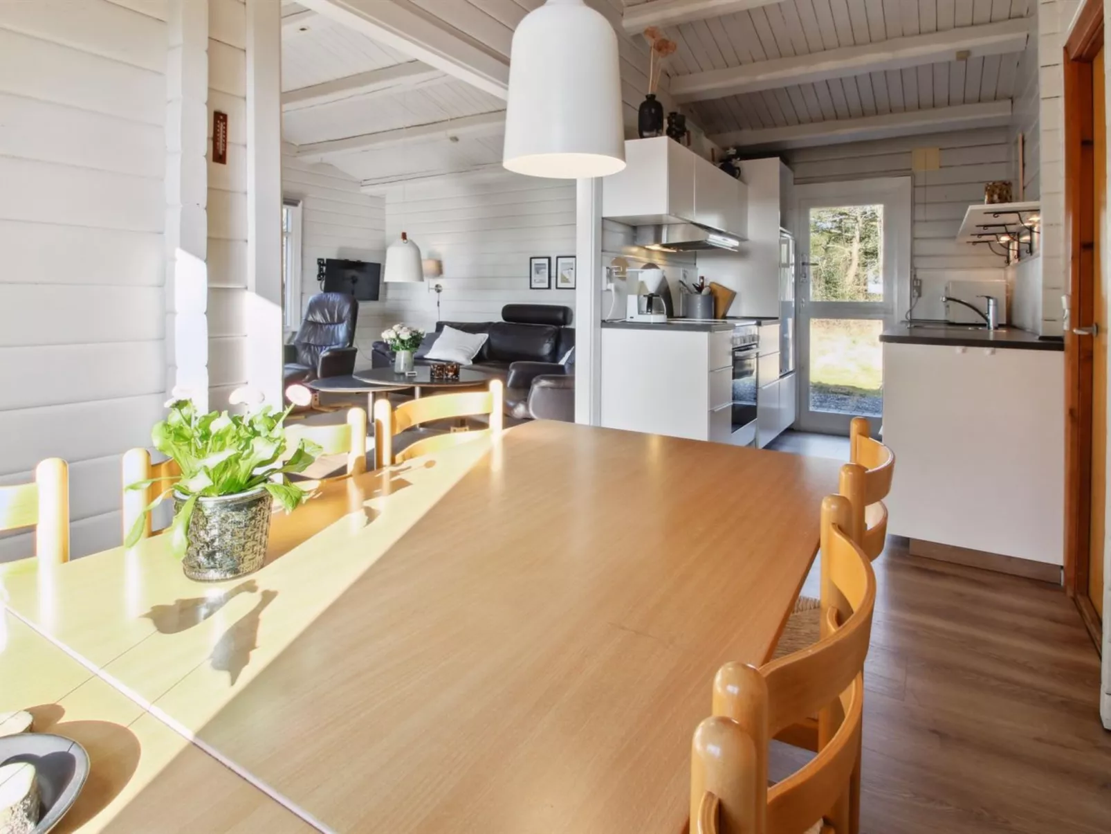 "Herborg" - 1km from the sea-Inside