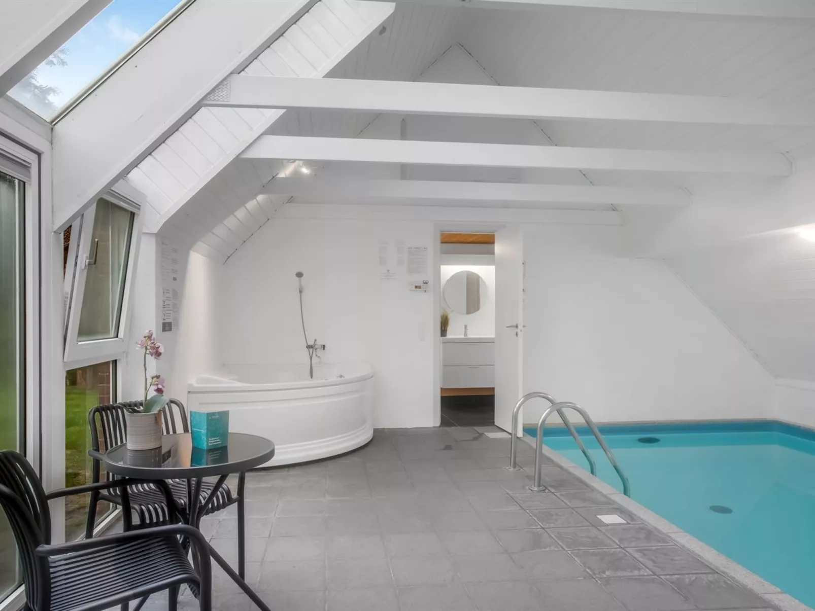 "Laetitita" -  from the sea-Outside