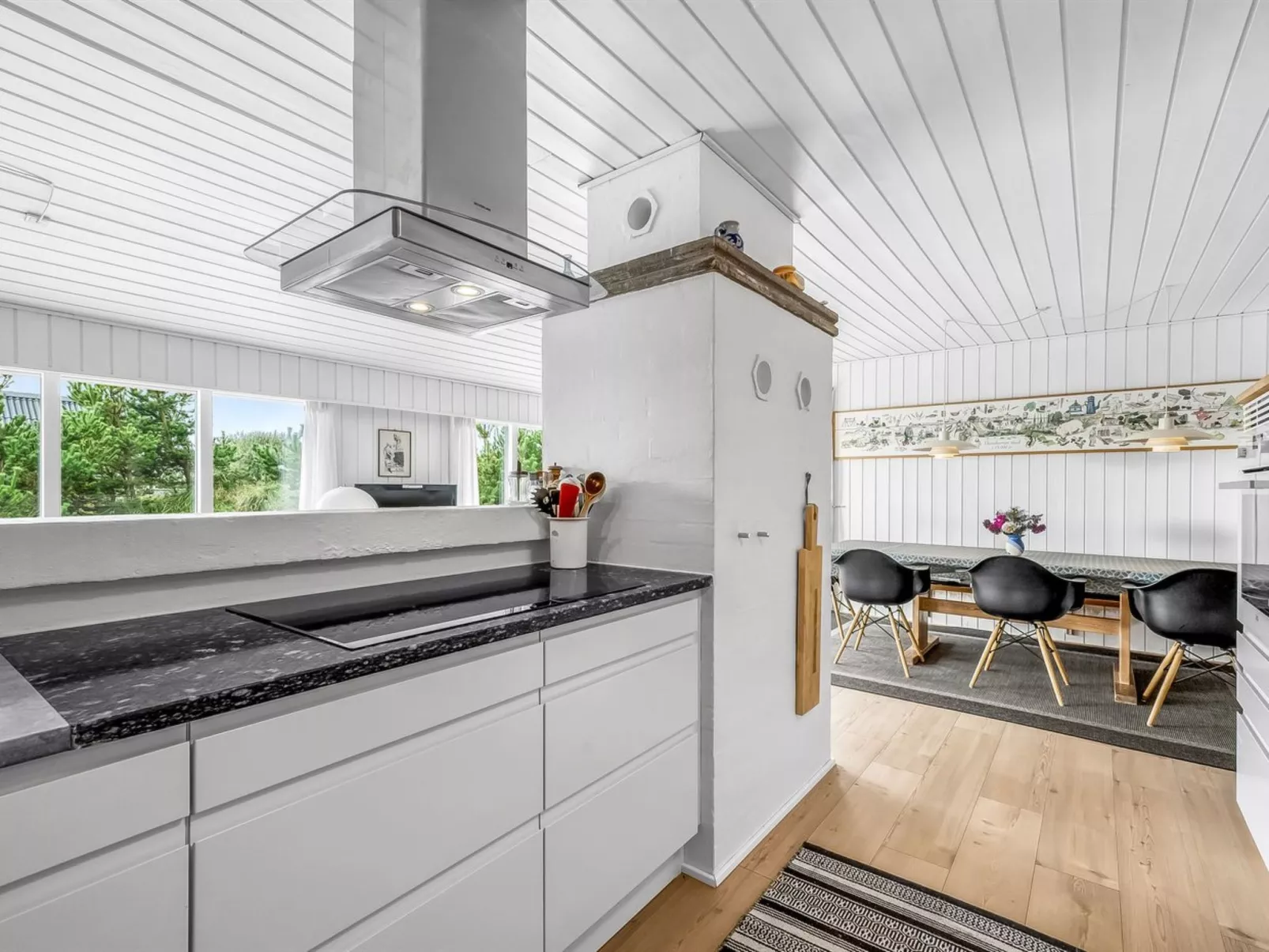 "Saxe" -  from the sea-Inside