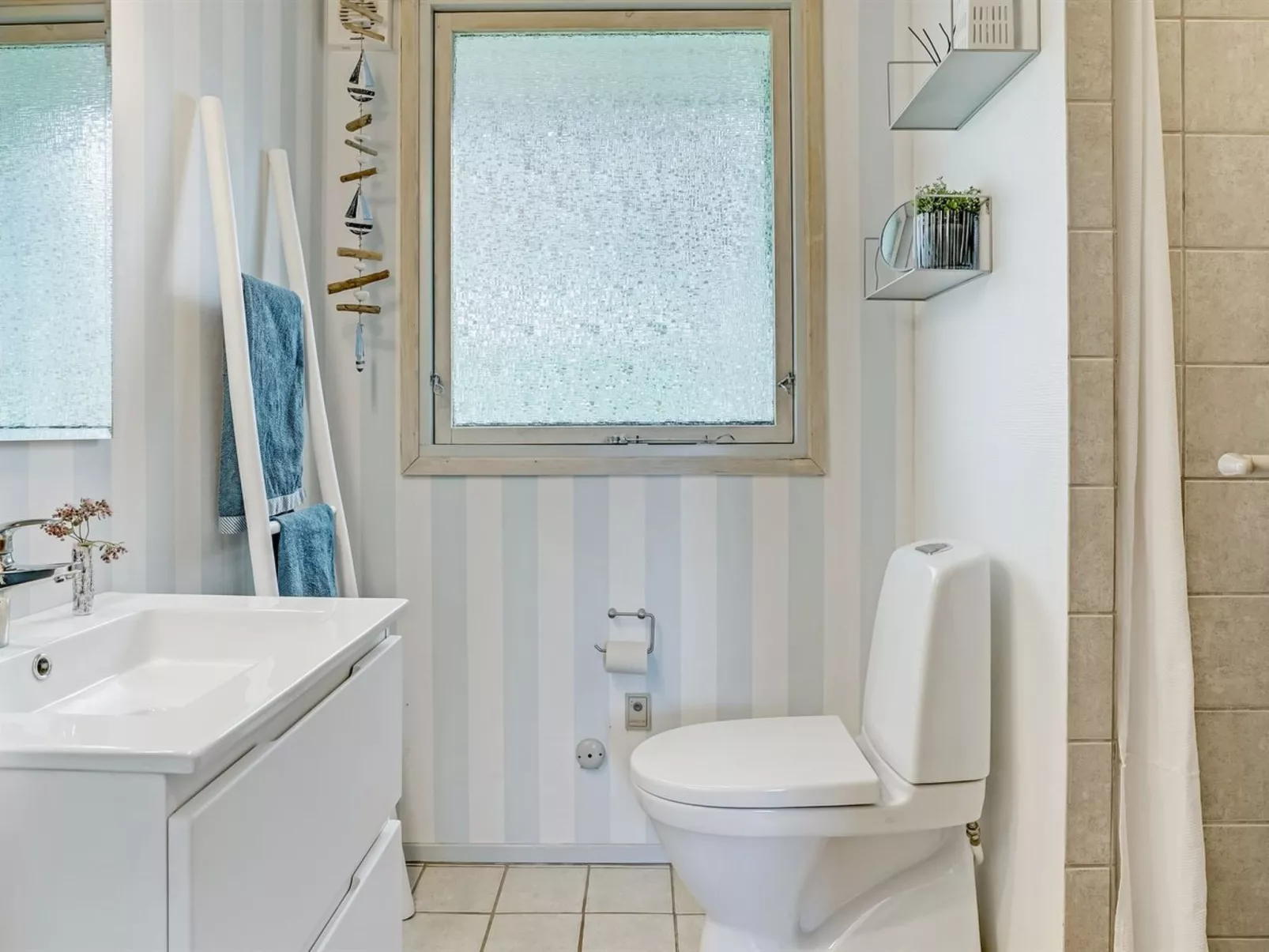 "Fita" - 300m from the sea-Inside