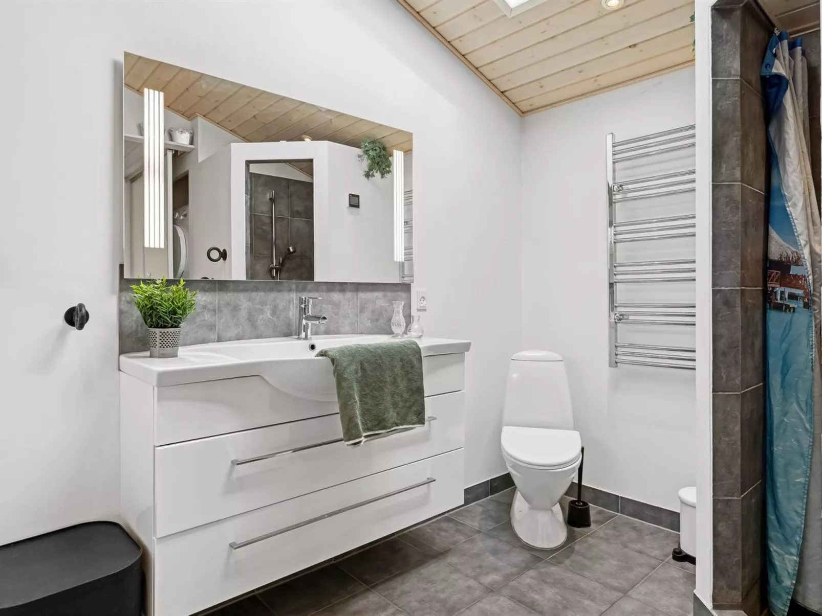 "Ulli" - 1.6km from the sea-Dedans