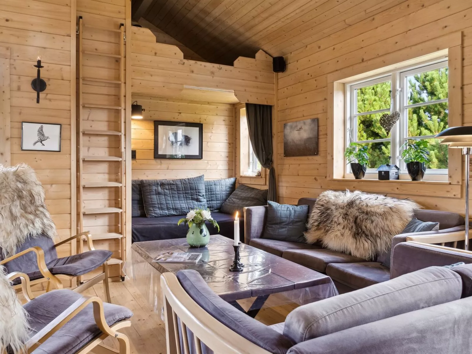 "Vicktoria" - 1.5km from the sea-Inside