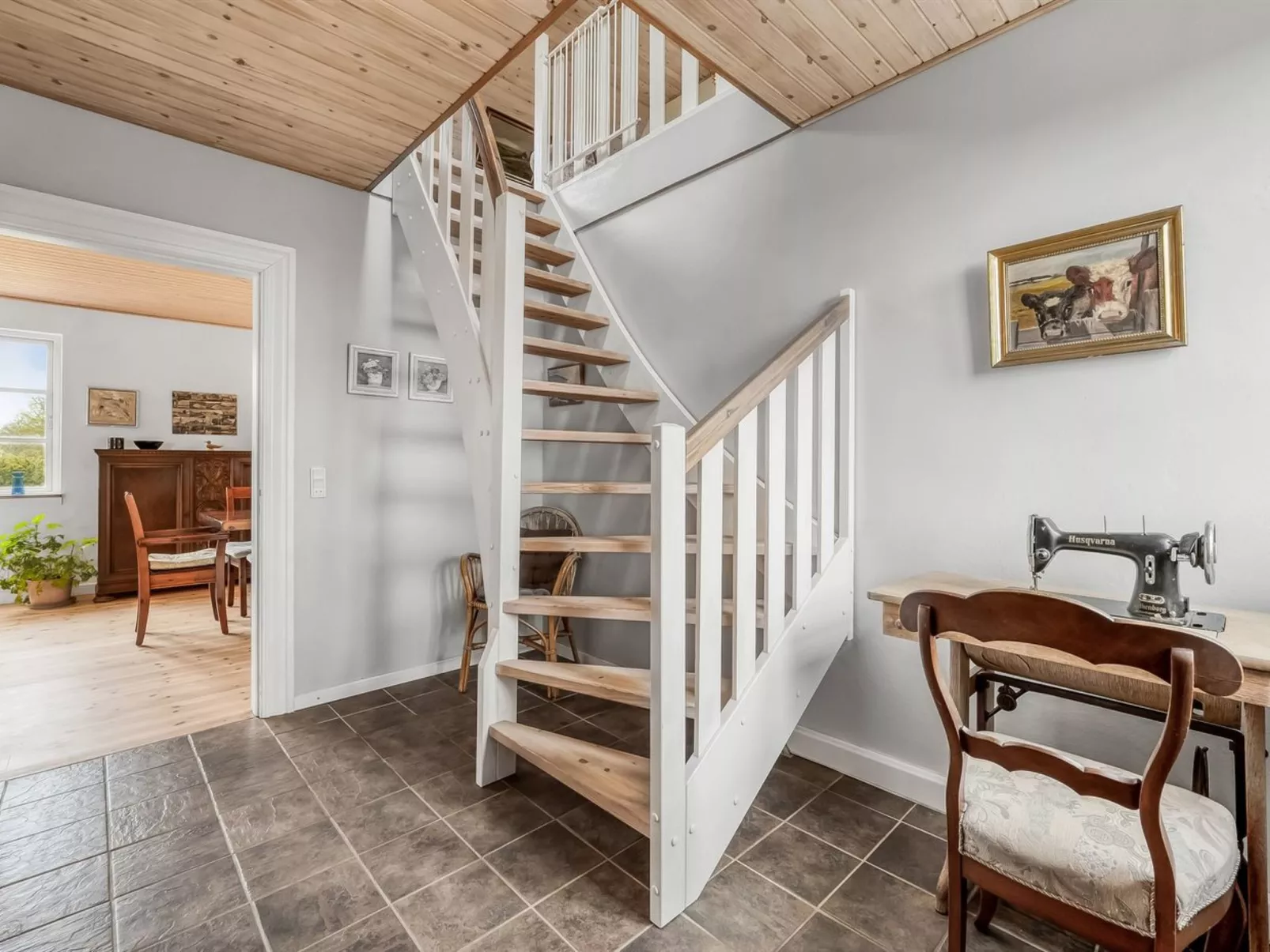 "Soria" - 600m to the fjord-Dedans